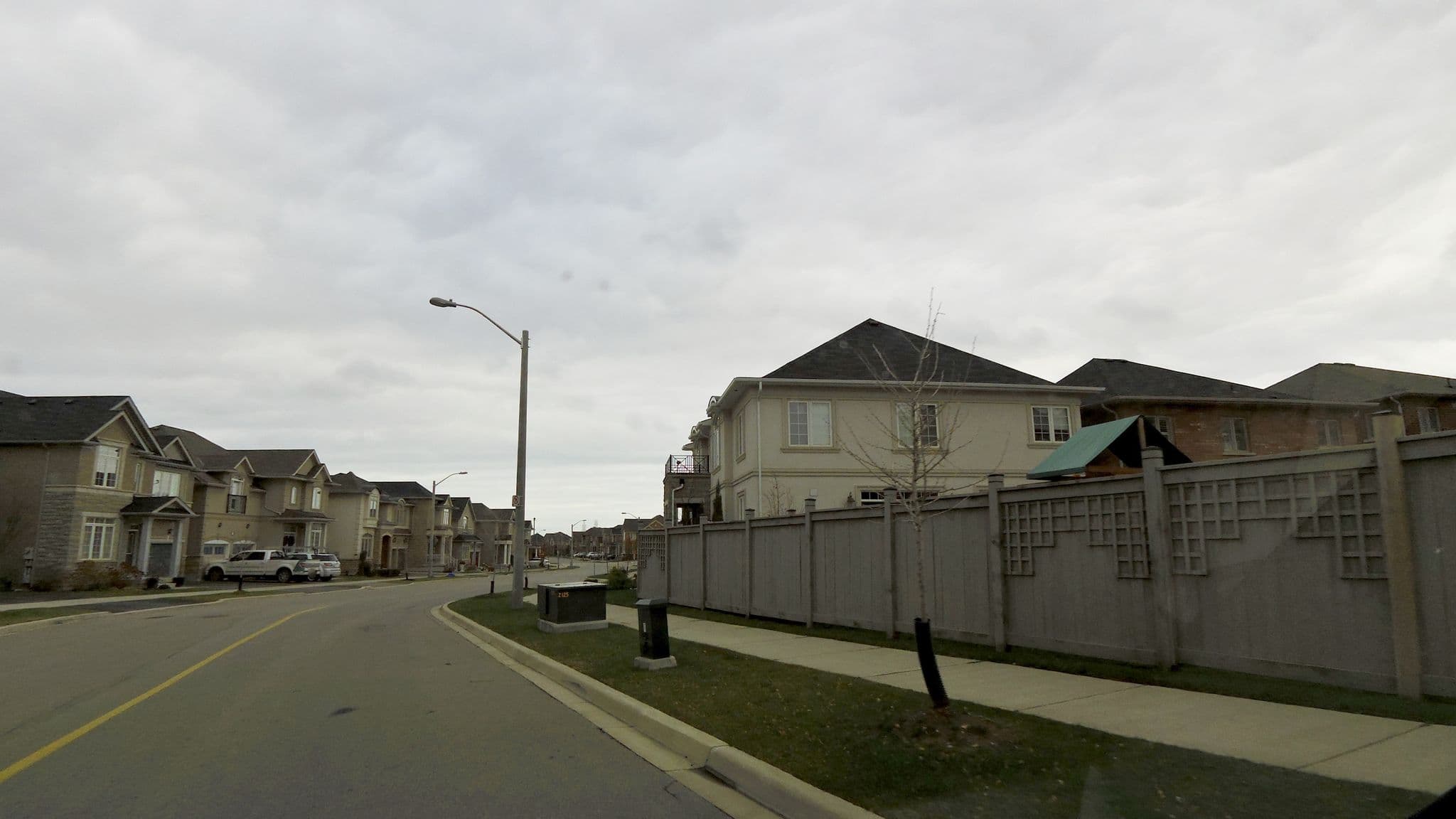 Street view near Trilam Resort, Burlington — © bootprint (CC BY-SA · Mapillary)