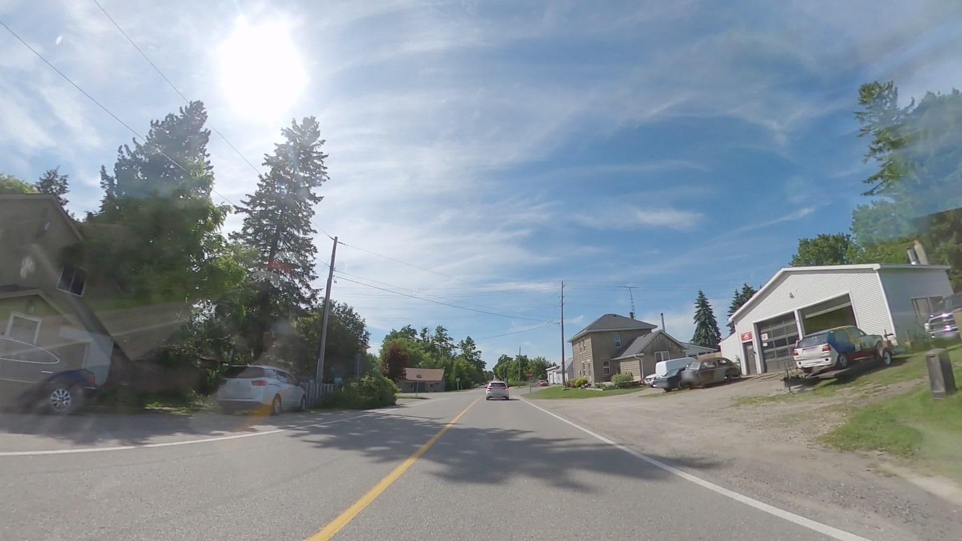 Street view near Inn at 49, Rockwood — © paralaxita (CC BY-SA · Mapillary)
