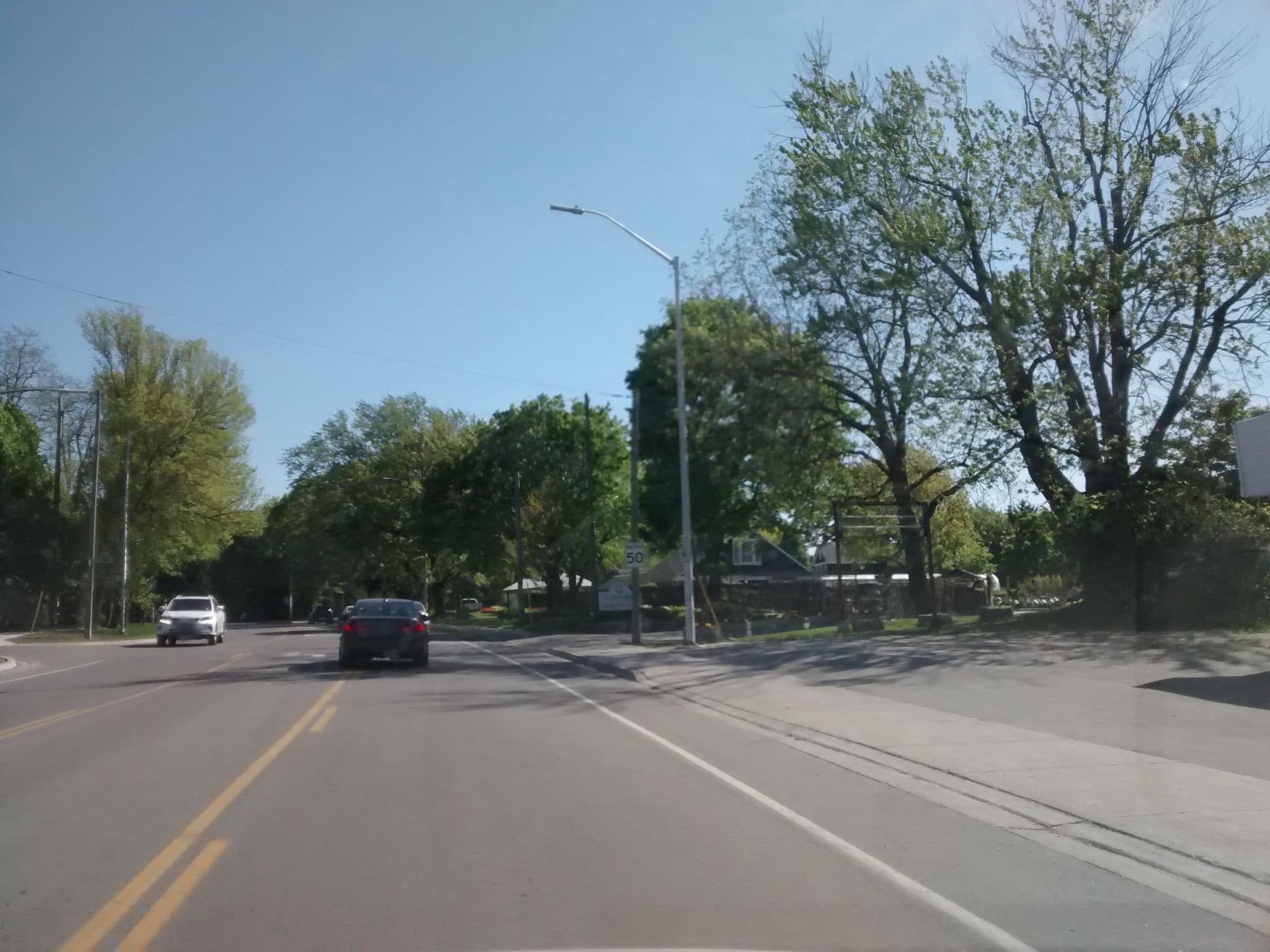 Street view near Marriott Surf Club, Oakville — © keverets (CC BY-SA · Mapillary)