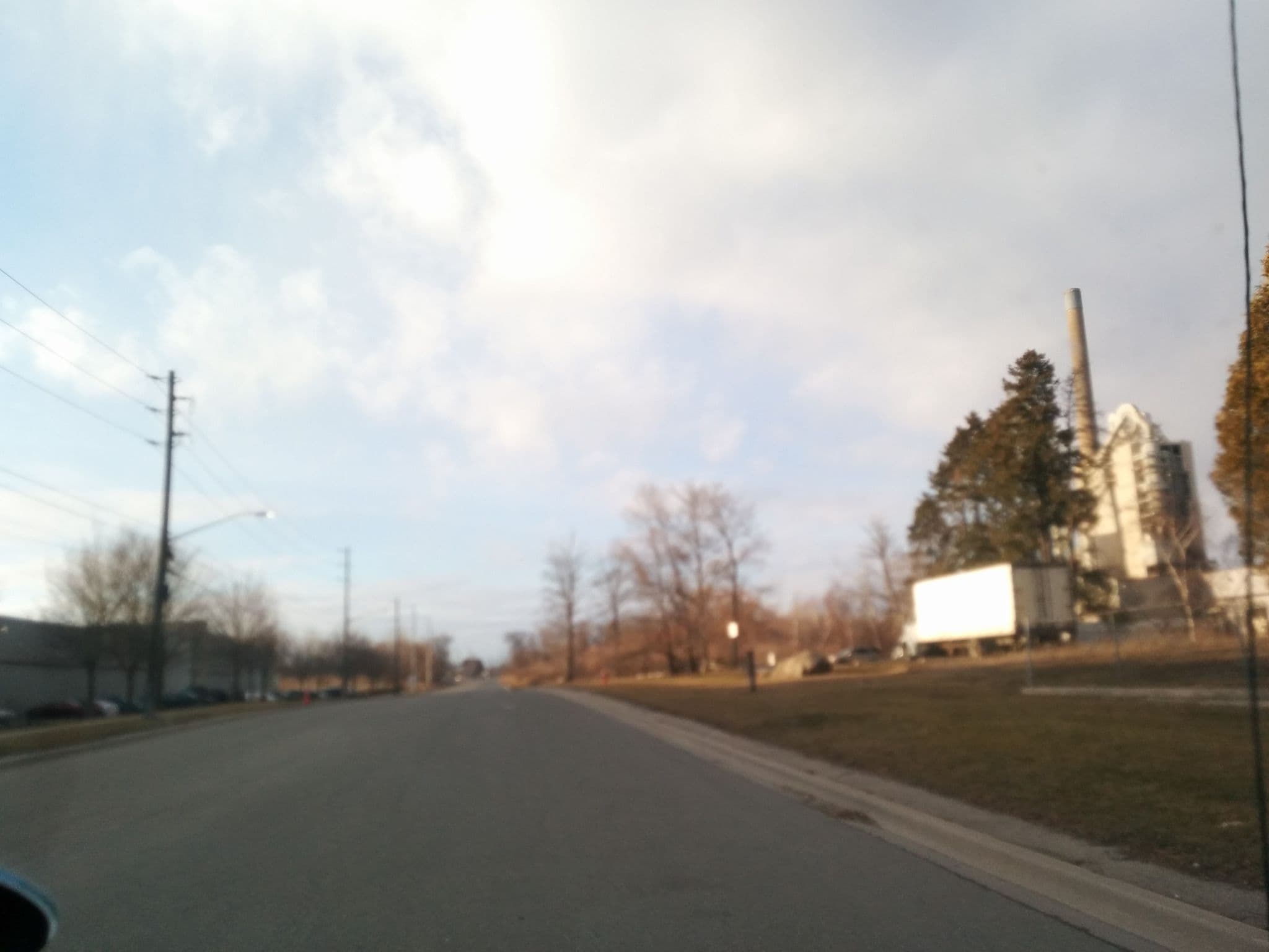 Street view near Maxine Inn, Oakville — © bootprint (CC BY-SA · Mapillary)