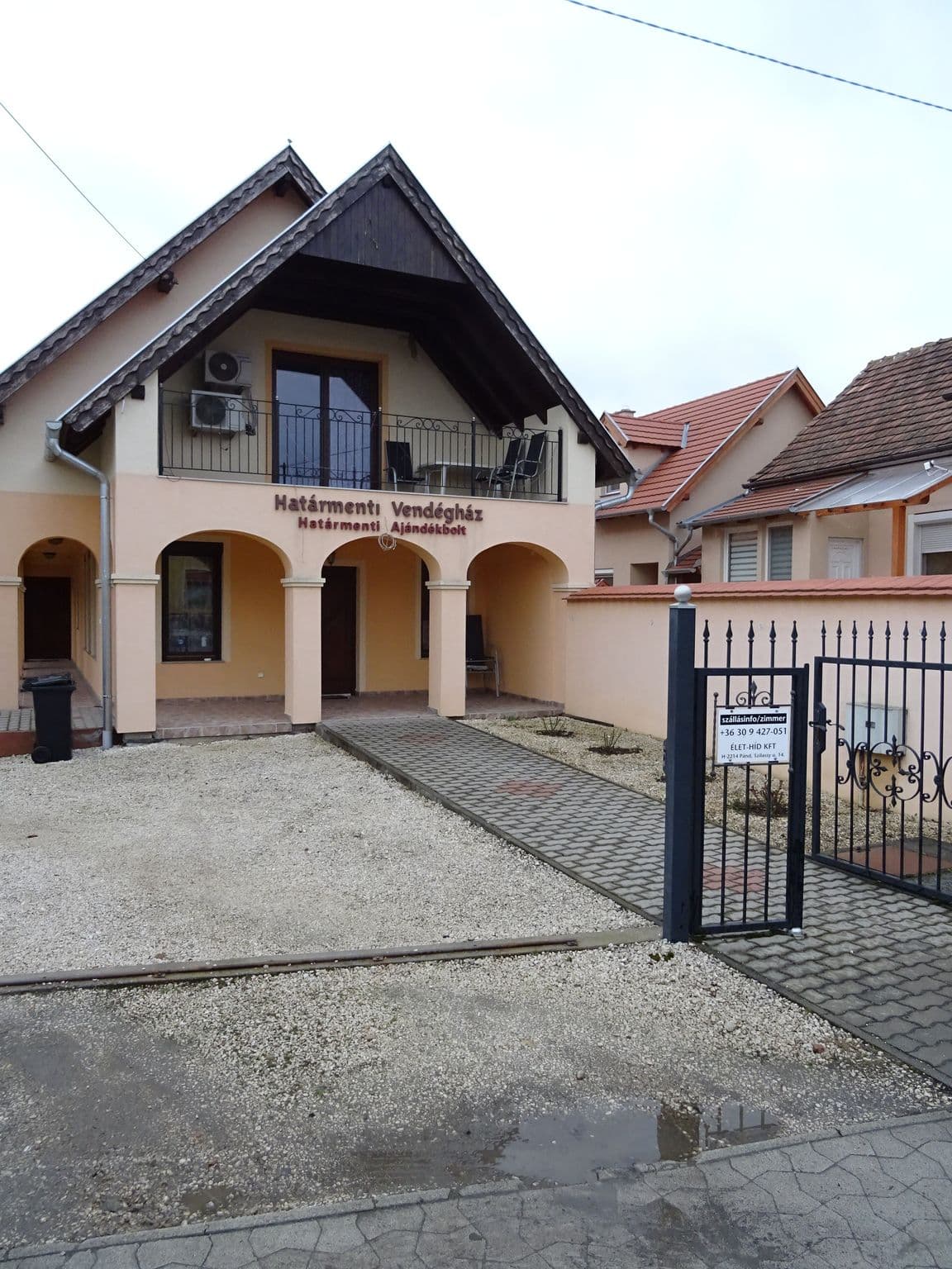 Street view near Határmenti vendégház, Csepreg — © izsolt (CC BY-SA · Mapillary)