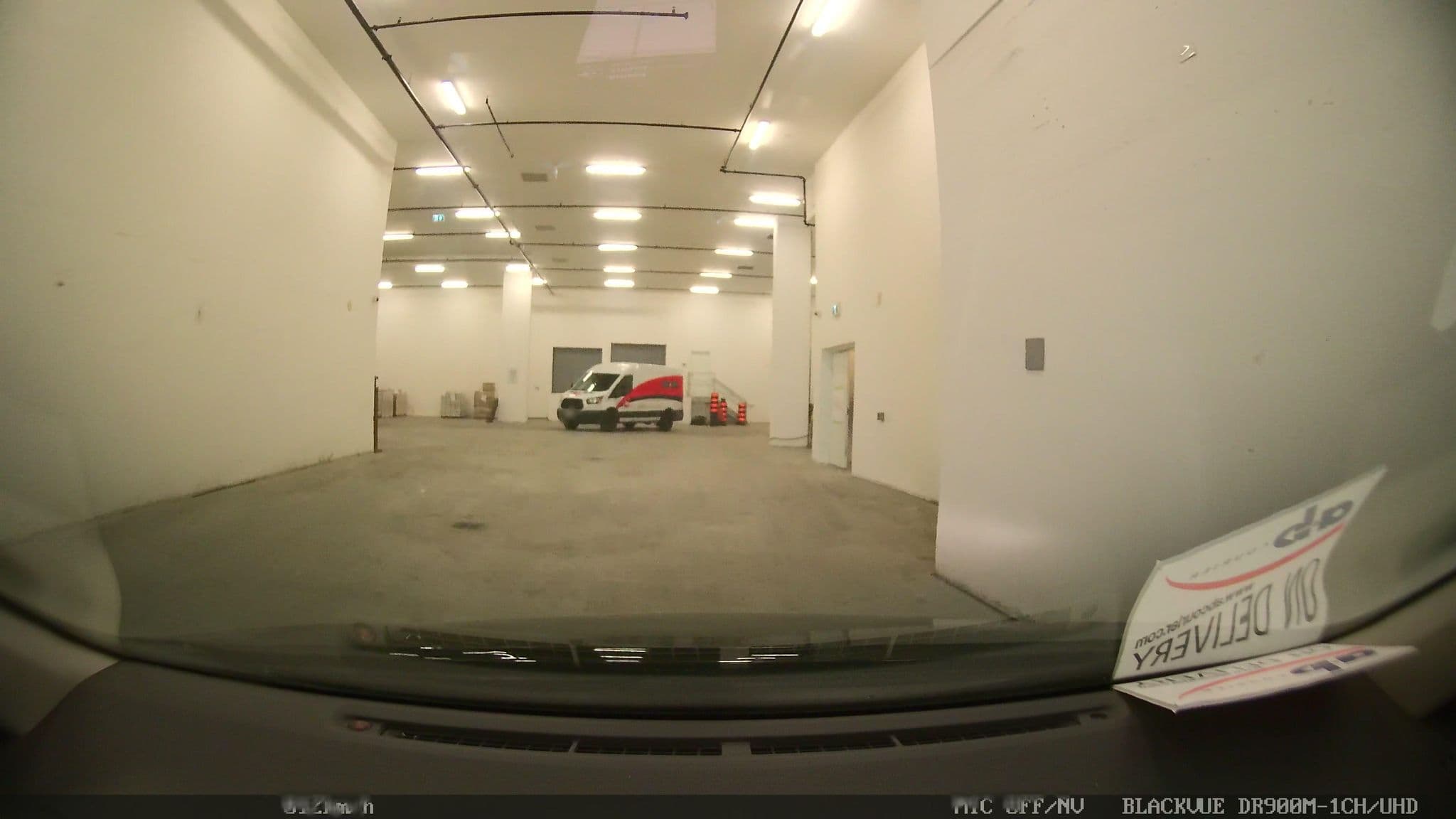 Street view near Beach Motel Toronto, Stonegate-Queensway — © abcourier (CC BY-SA · Mapillary)