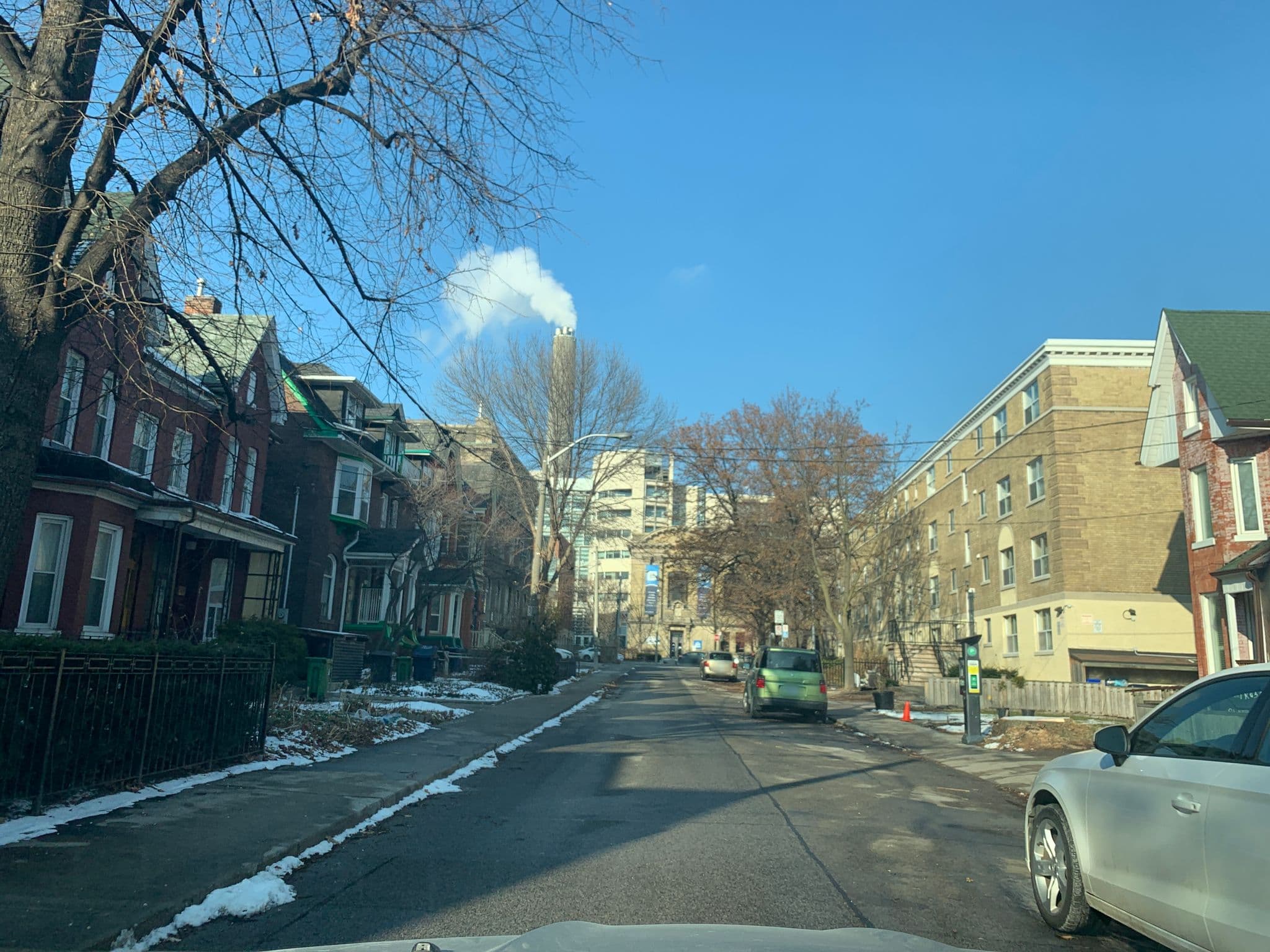 Street view near Neil Mendes' Mom's House, Kensington-Chinatown — © mdrive (CC BY-SA · Mapillary)