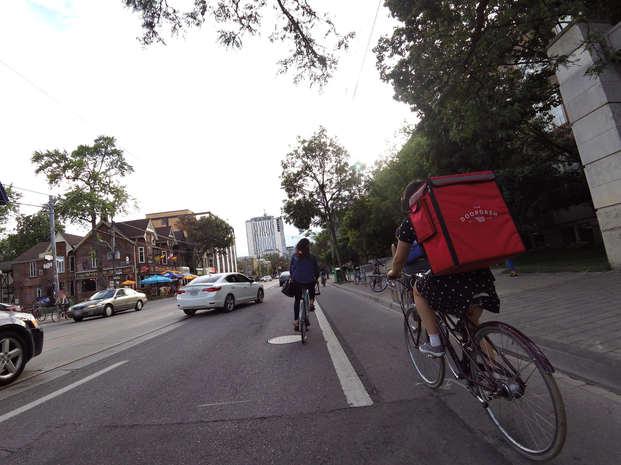 Street view near Hotel MSE, University — © kevo (CC BY-SA · Mapillary)