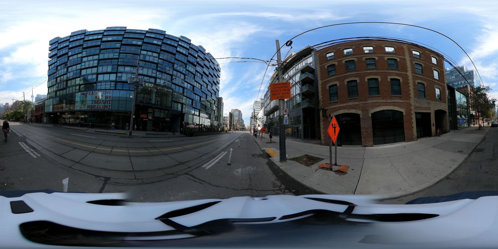 Street view near Executive Motor Hotel, Niagara — © tallcoleman (CC BY-SA · Mapillary)