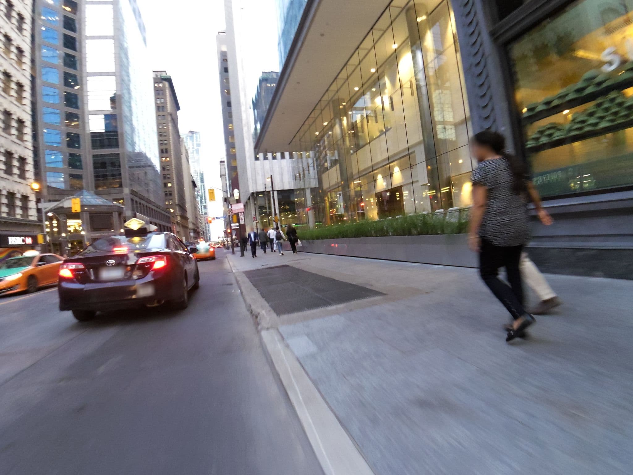 Street view near Markinch Capital Corp, Moss Park — © kevo (CC BY-SA · Mapillary)