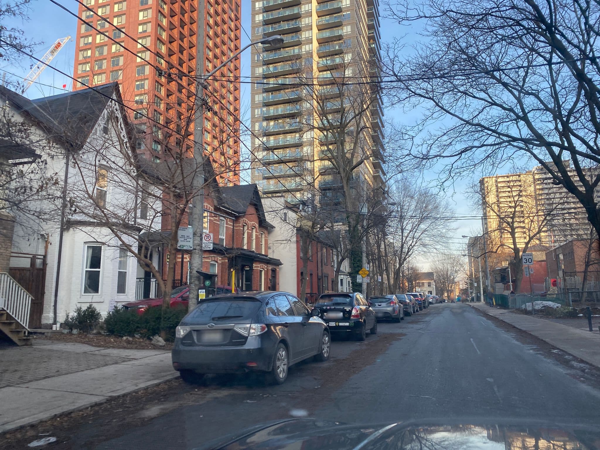 Street view near Cavendish House Bed & Breakfast, North St.James Town — © antonydunston20 (CC BY-SA · Mapillary)