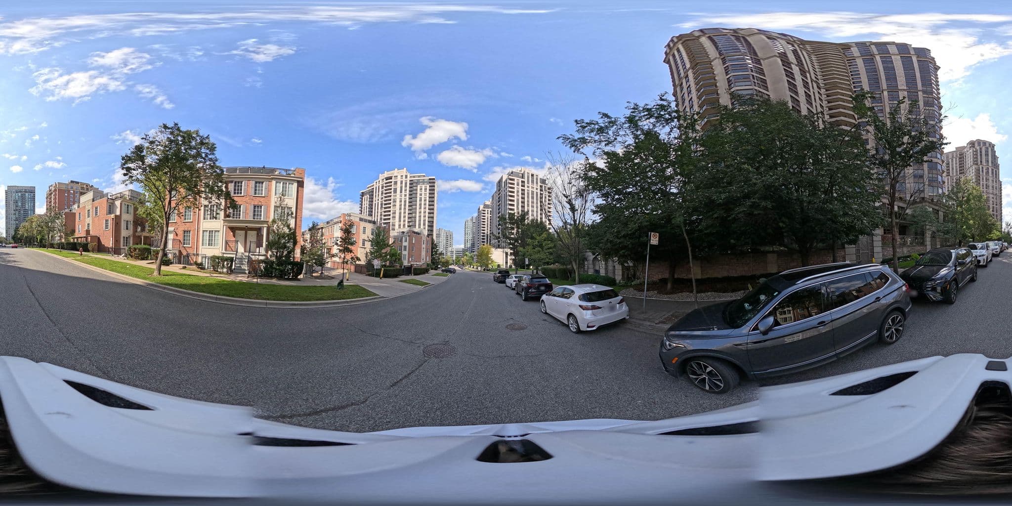Street view near Short Stay Condo, Willowdale — © tallcoleman (CC BY-SA · Mapillary)