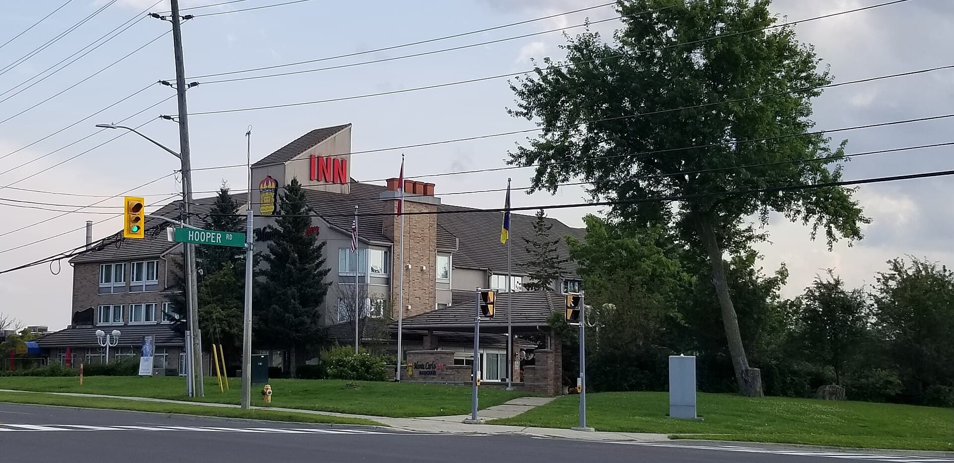 Monte Carlo Inn - Toronto Markham (via Wikimedia Commons, CC BY-SA 3.0)