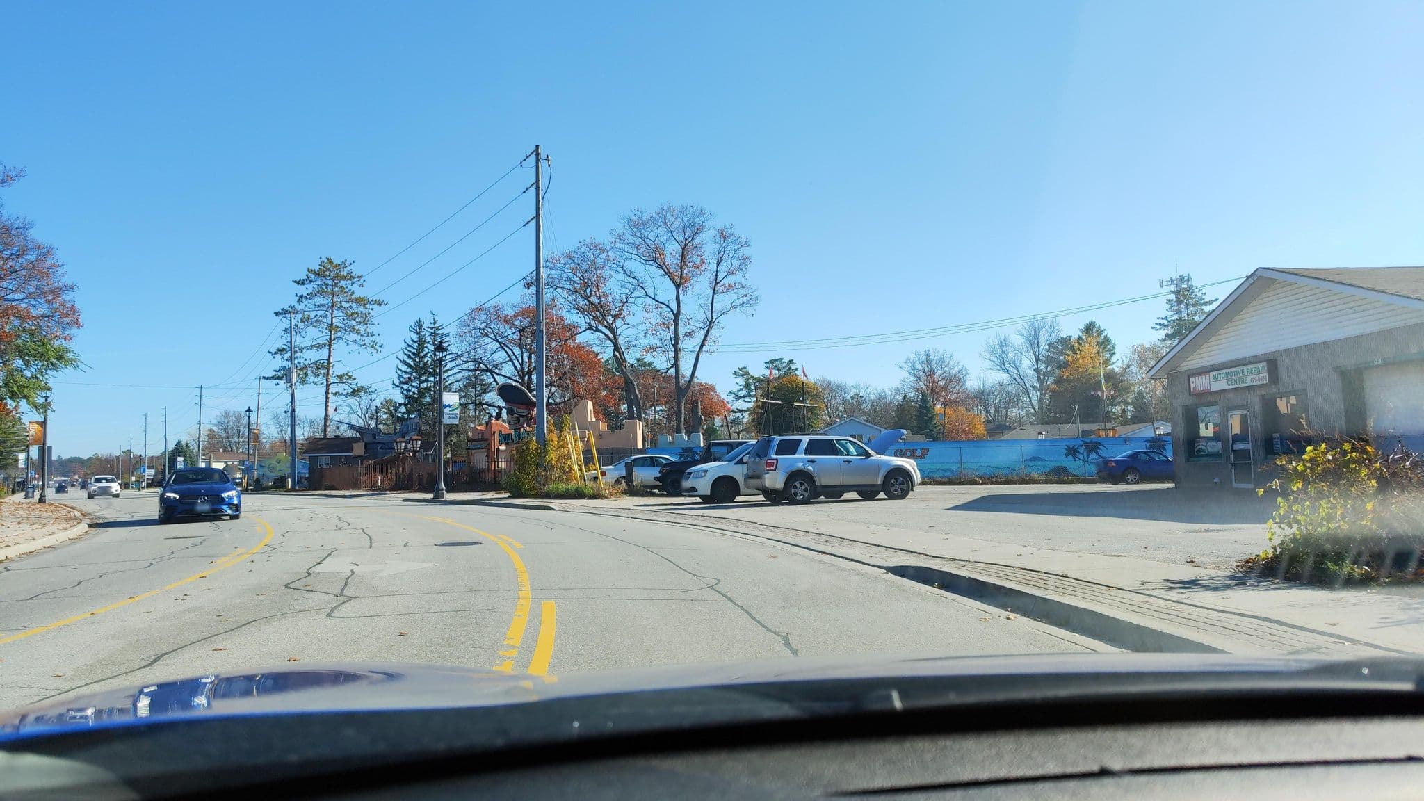 Street view near Santa Fé Motel on the river, Wasaga Beach — © raptureboi (CC BY-SA · Mapillary)