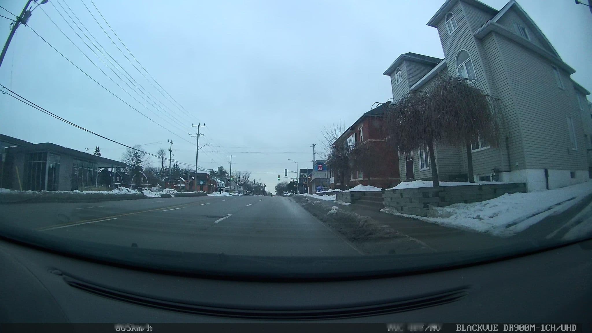 Street view near Howard Johnson Express Inn, Barrie — © abcourier (CC BY-SA · Mapillary)