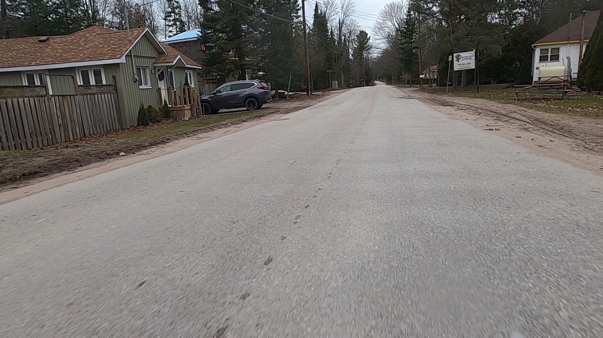 Street view near Woodland Cedars Family Cottage Resort, Wasaga Beach — © JOHNDOE_FAN (CC BY-SA · Mapillary)