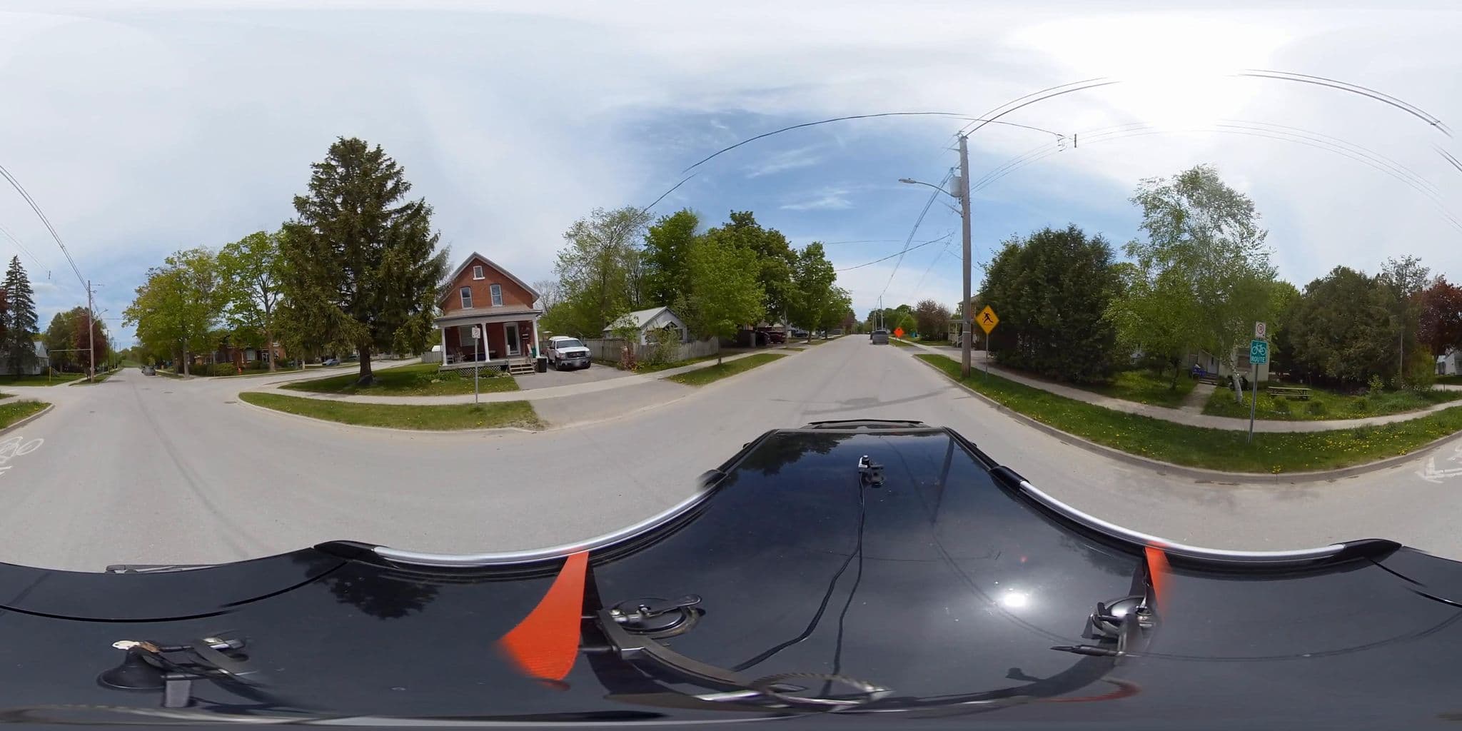 Street view near Hillcrest Lodge, Orillia — © opsstreetscan (CC BY-SA · Mapillary)
