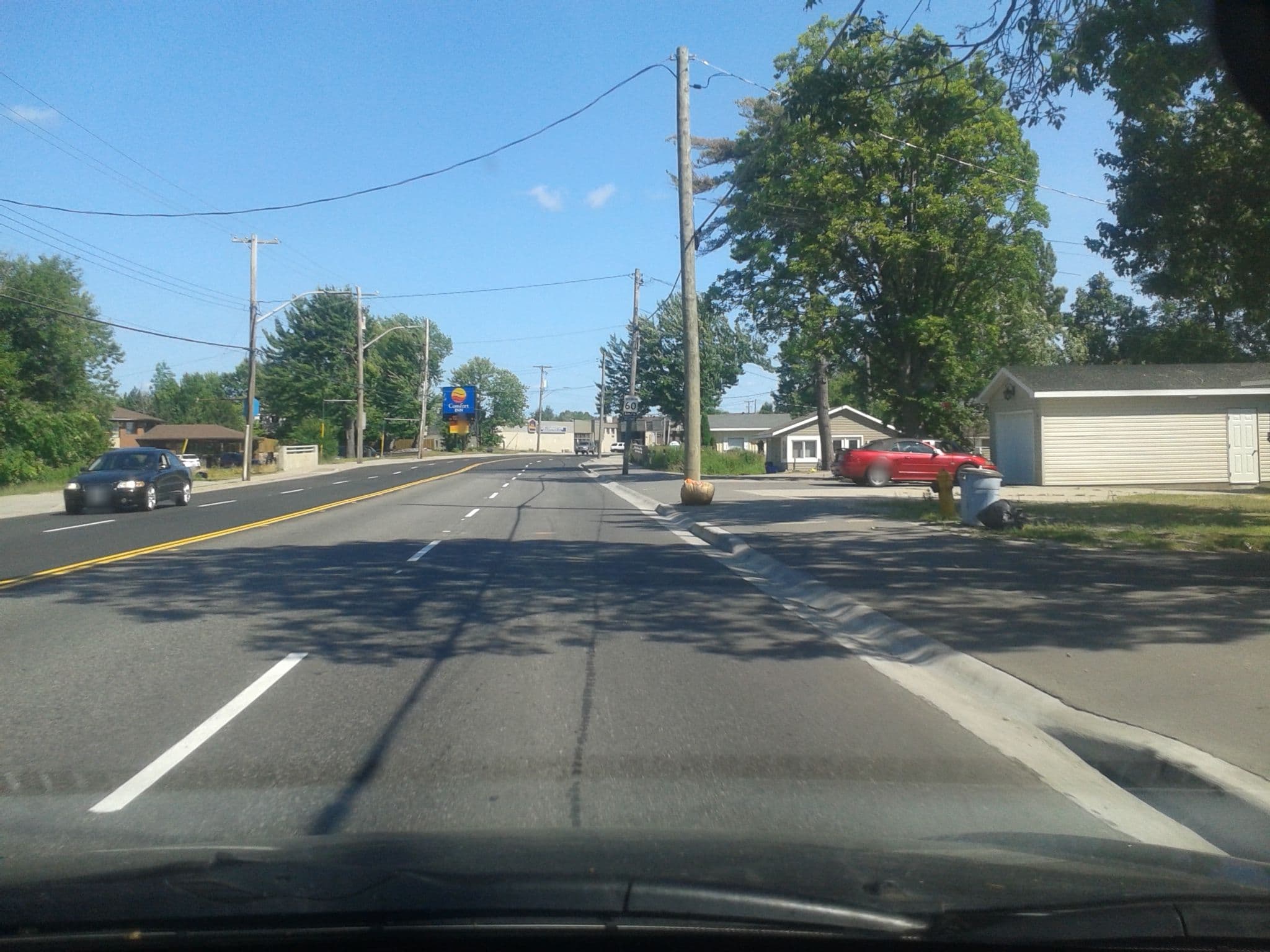 Street view near Lakeshore Suites Plus, North Bay — © didymops (CC BY-SA · Mapillary)