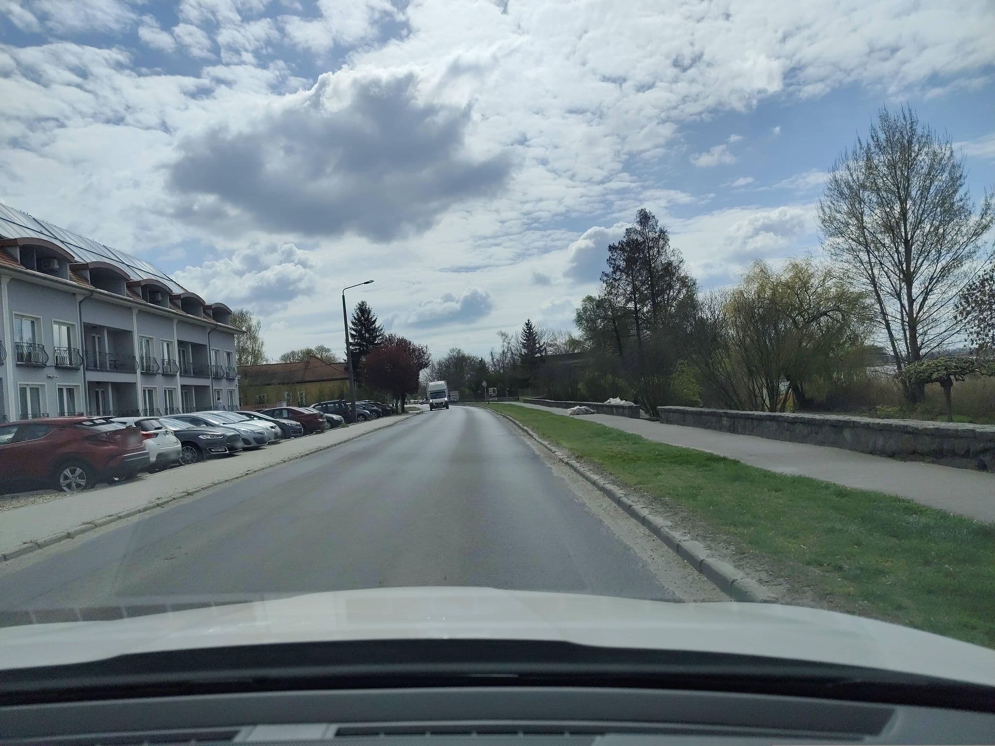 Street view near Duna Relax & Event Hotel, Ráckeve — © mkpest2 (CC BY-SA · Mapillary)