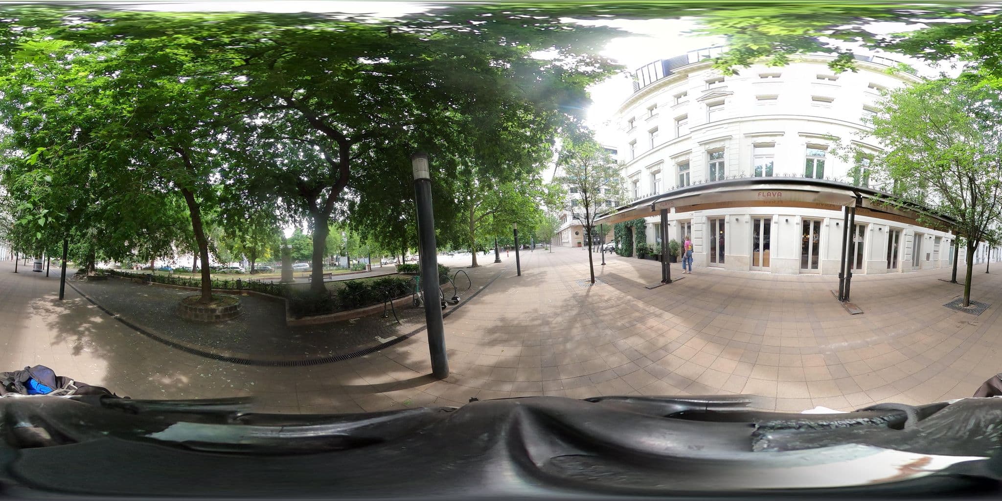 Street view near Verno House, Lipótváros — © grozsa11 (CC BY-SA · Mapillary)