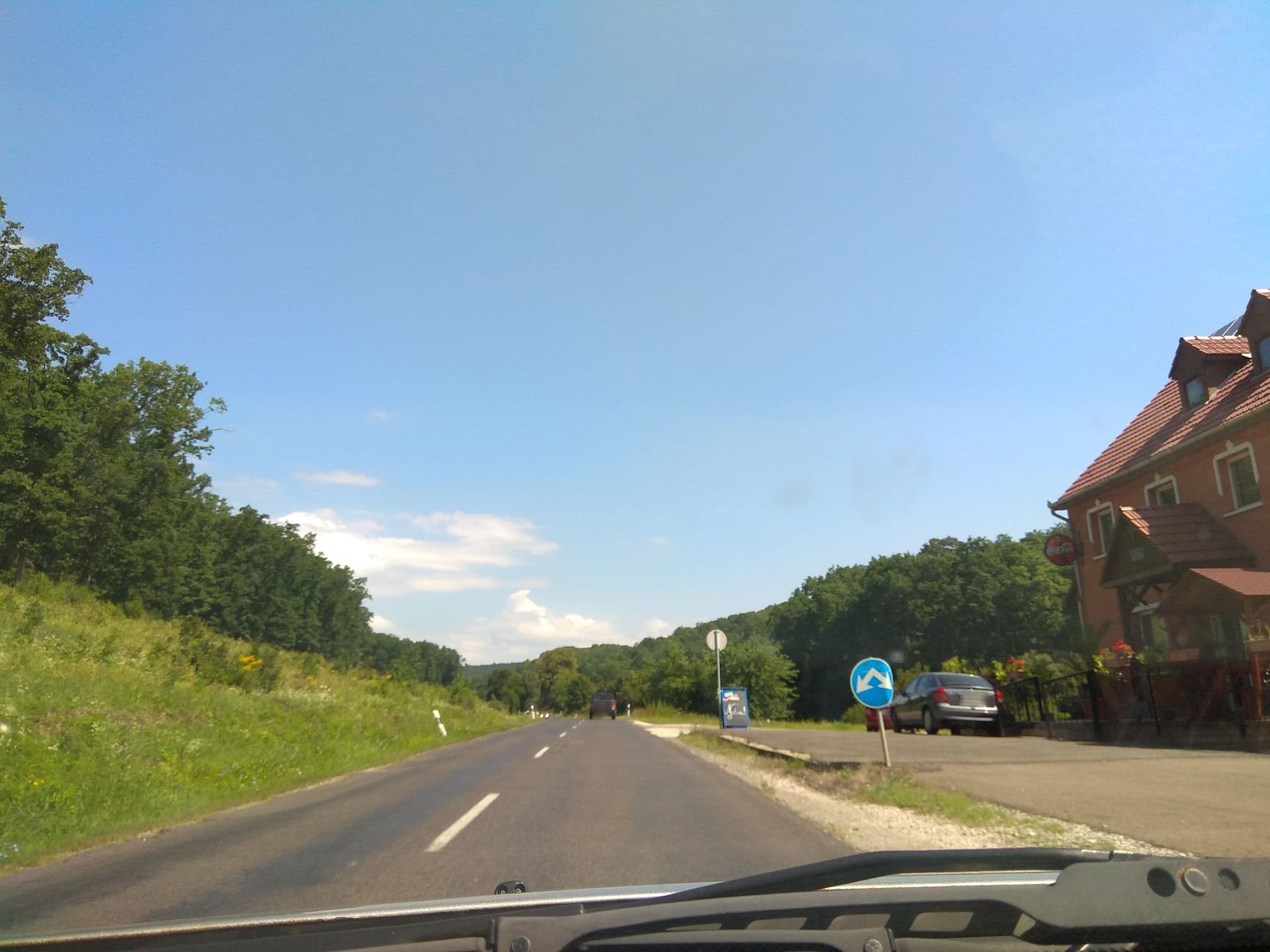 Street view near Írisz Panzió, Harsány — © dyaz (CC BY-SA · Mapillary)