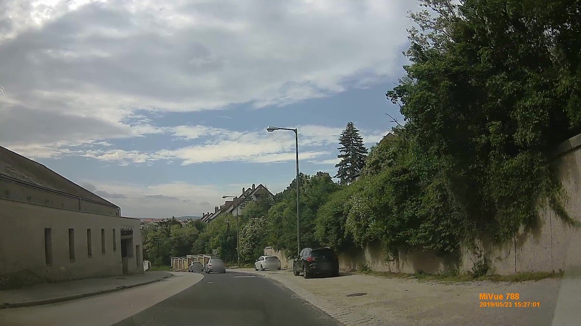 Street view near Völgyikút Ház, Veszprém — © geox123 (CC BY-SA · Mapillary)