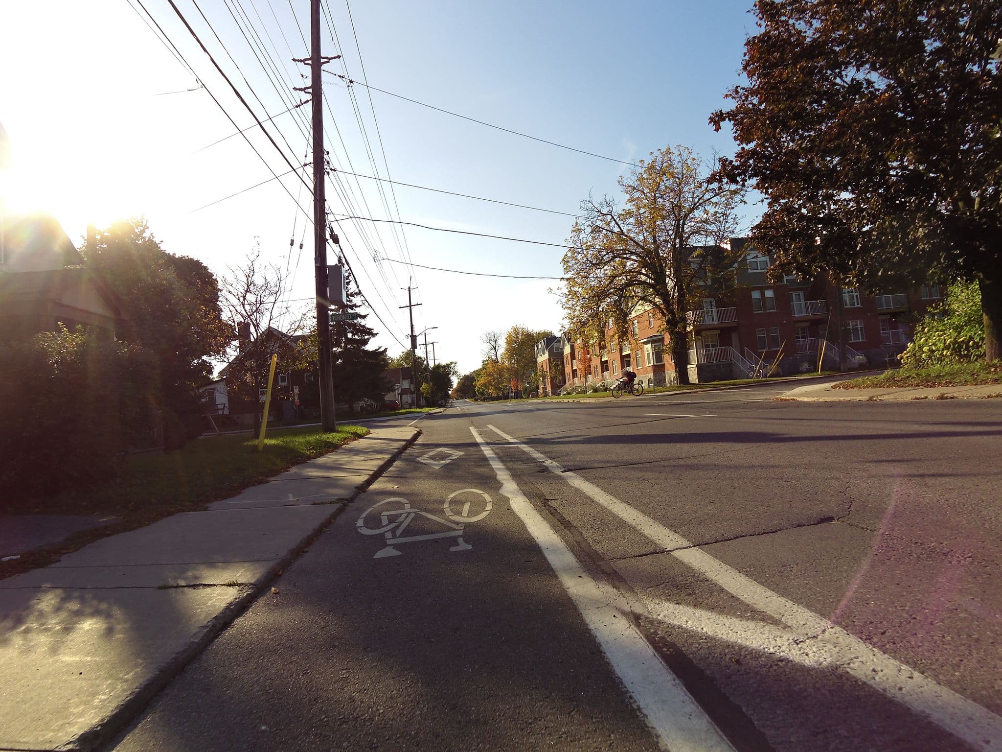 Street view near Rosa's B&B, Kingston — © hshearer (CC BY-SA · Mapillary)