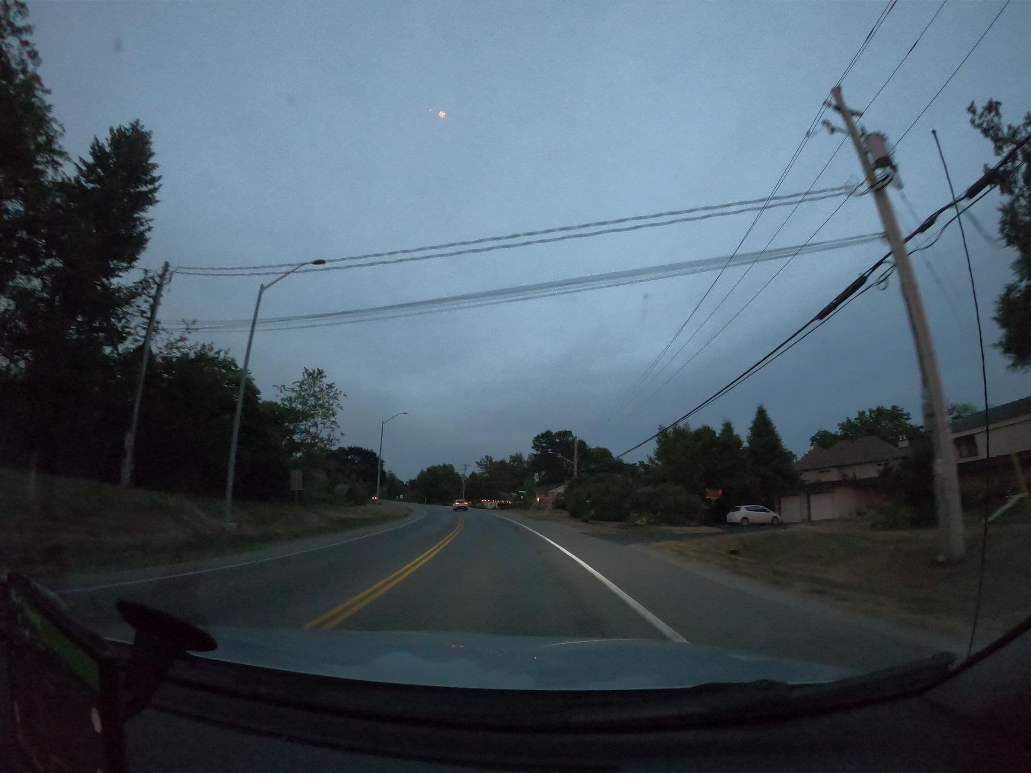 Street view near Wavesandwinks B&B, Kingston — © roeulogy (CC BY-SA · Mapillary)