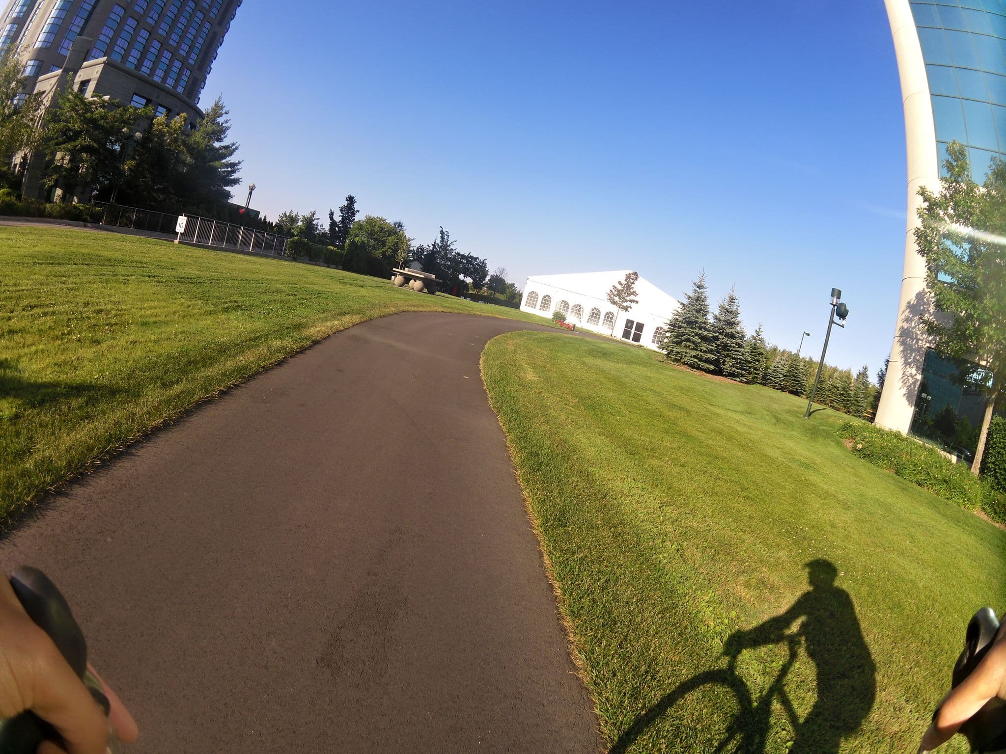 Street view near Zone @ Brookstreet, Beaverbrook — © alexthepuffin (CC BY-SA · Mapillary)