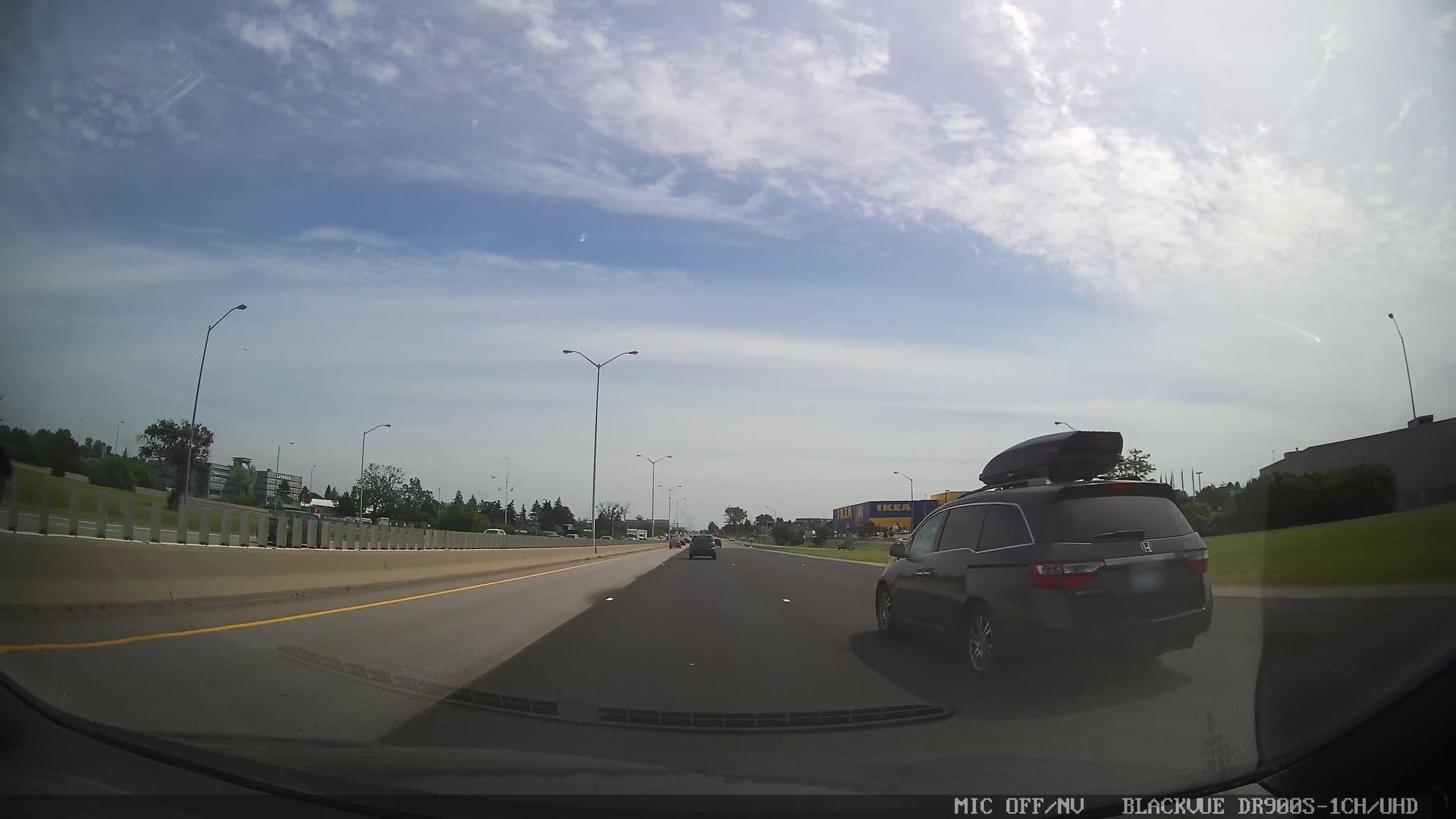 Street view near Grand Sunset Princess, Bells Corners — © mdarwin (CC BY-SA · Mapillary)