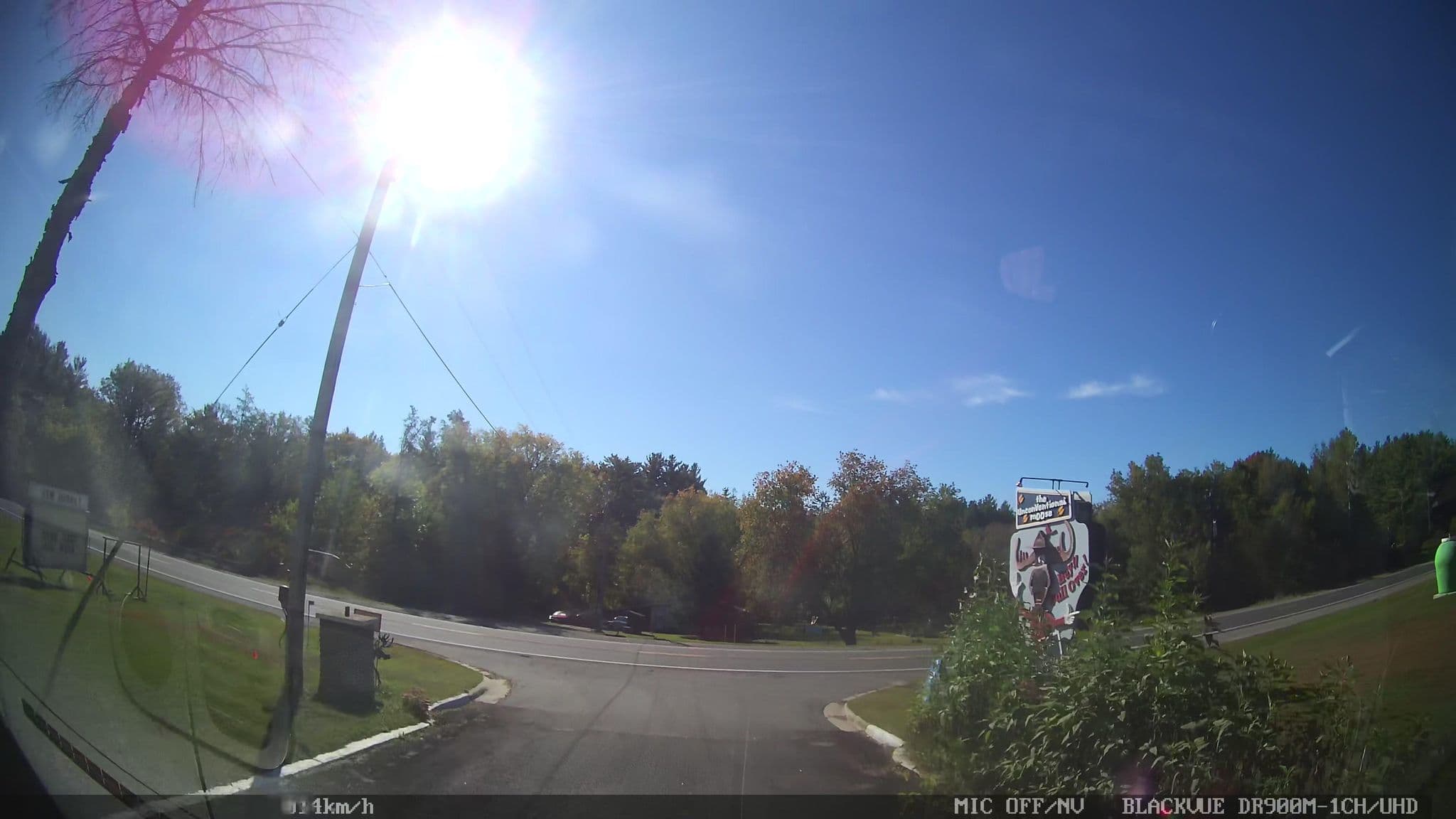 Street view near Westwind, Tweed — © rps333 (CC BY-SA · Mapillary)