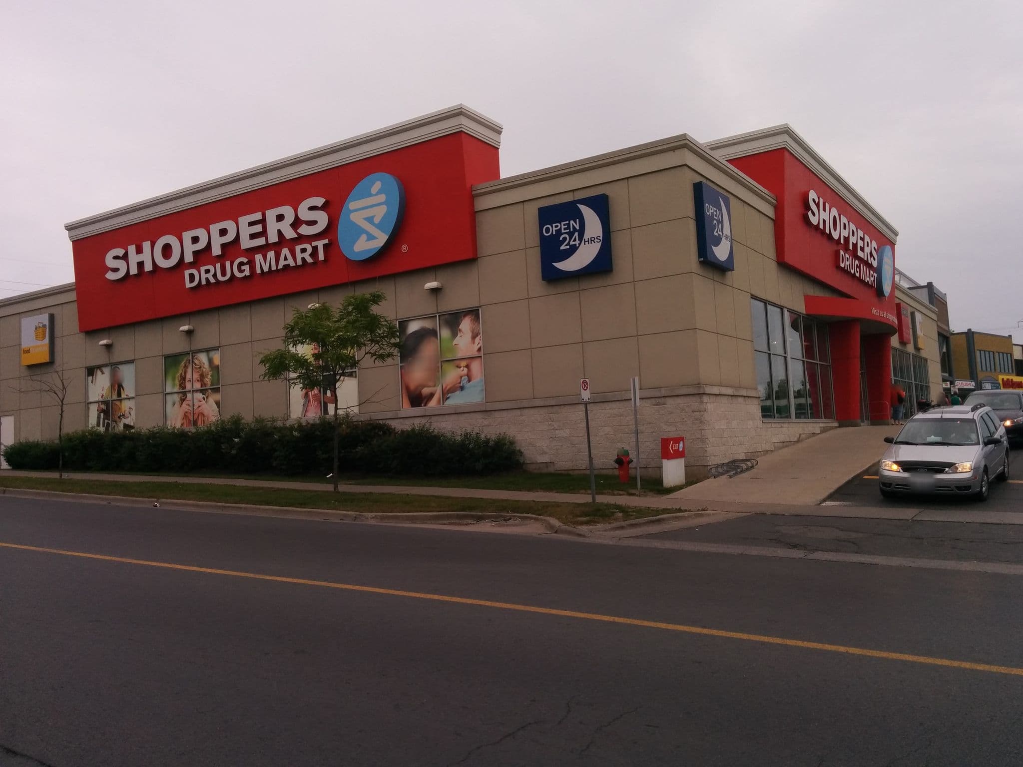 Street view near Holiday Inn Express & suite houle spot, Kingston — © andrewpmk (CC BY-SA · Mapillary)