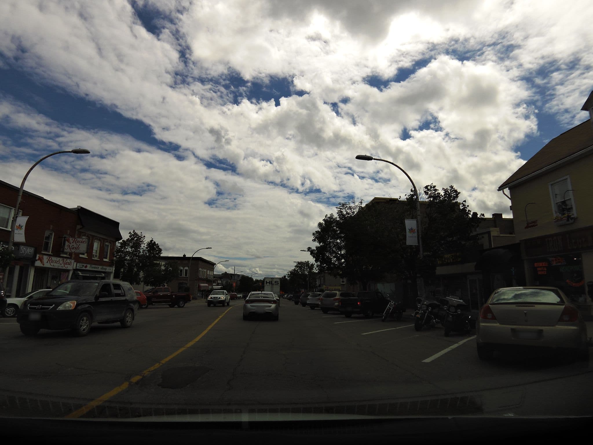 Street view near Rideau Hotel, Smiths Falls — © hshearer (CC BY-SA · Mapillary)