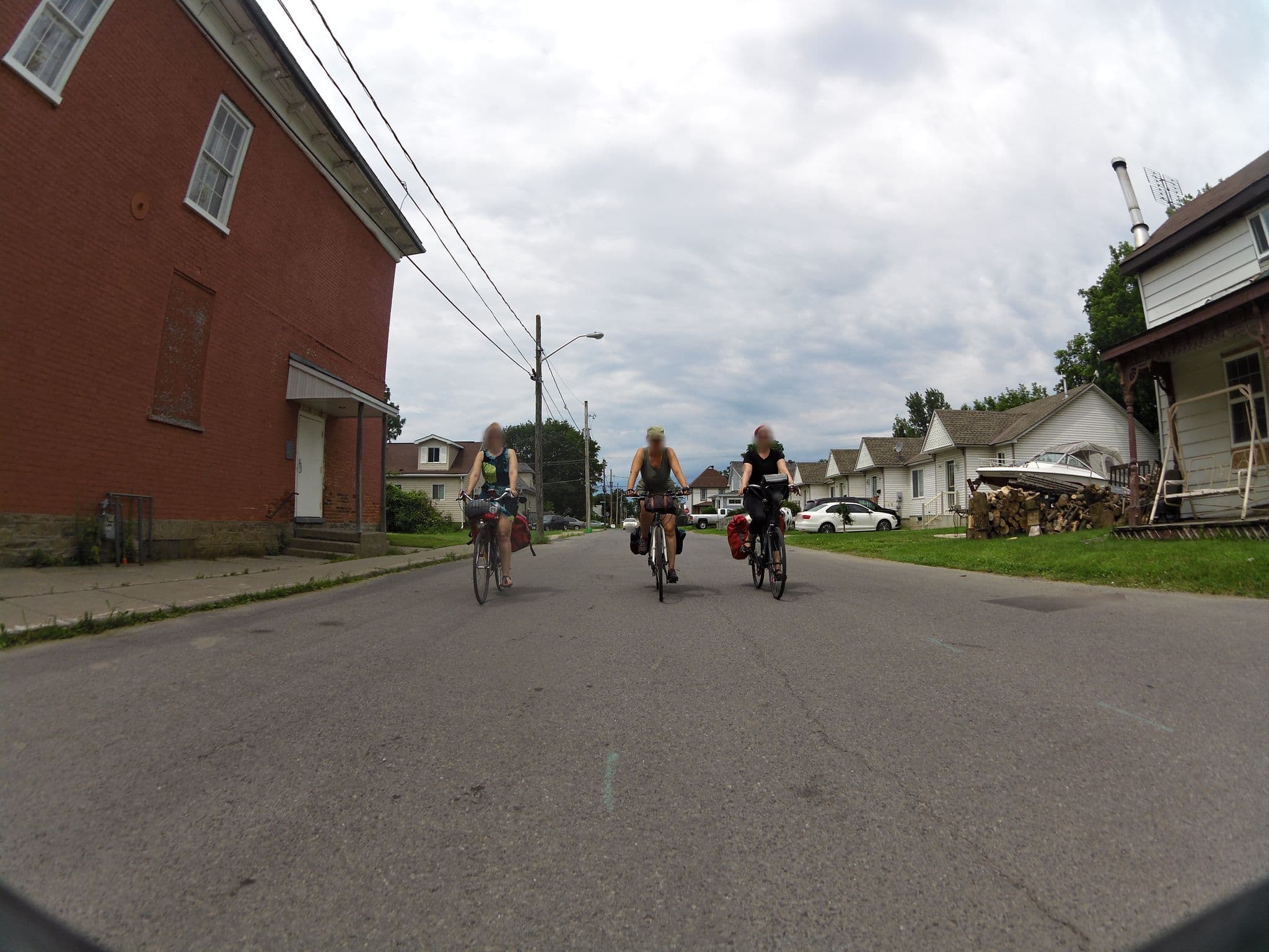 Street view near I O O F Grandville Lodge, Osgoode — © hshearer (CC BY-SA · Mapillary)