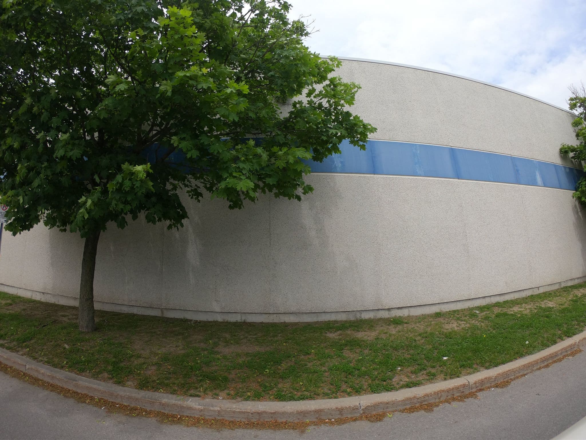 Street view near Ottawa Humane Society, Nepean — © zzptichka (CC BY-SA · Mapillary)