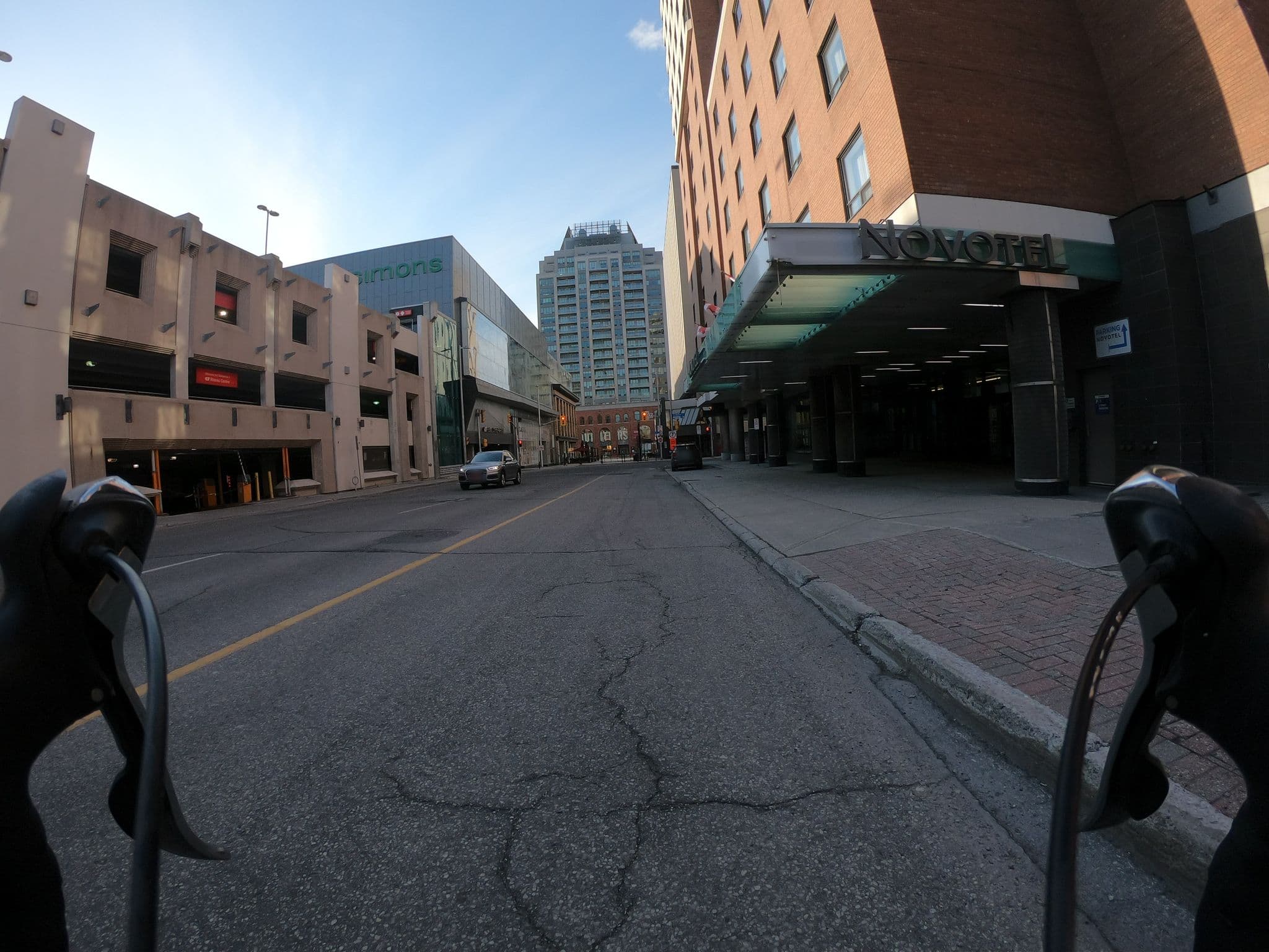 Street view near Novotel Ottawa, ByWard Market — © zzptichka (CC BY-SA · Mapillary)