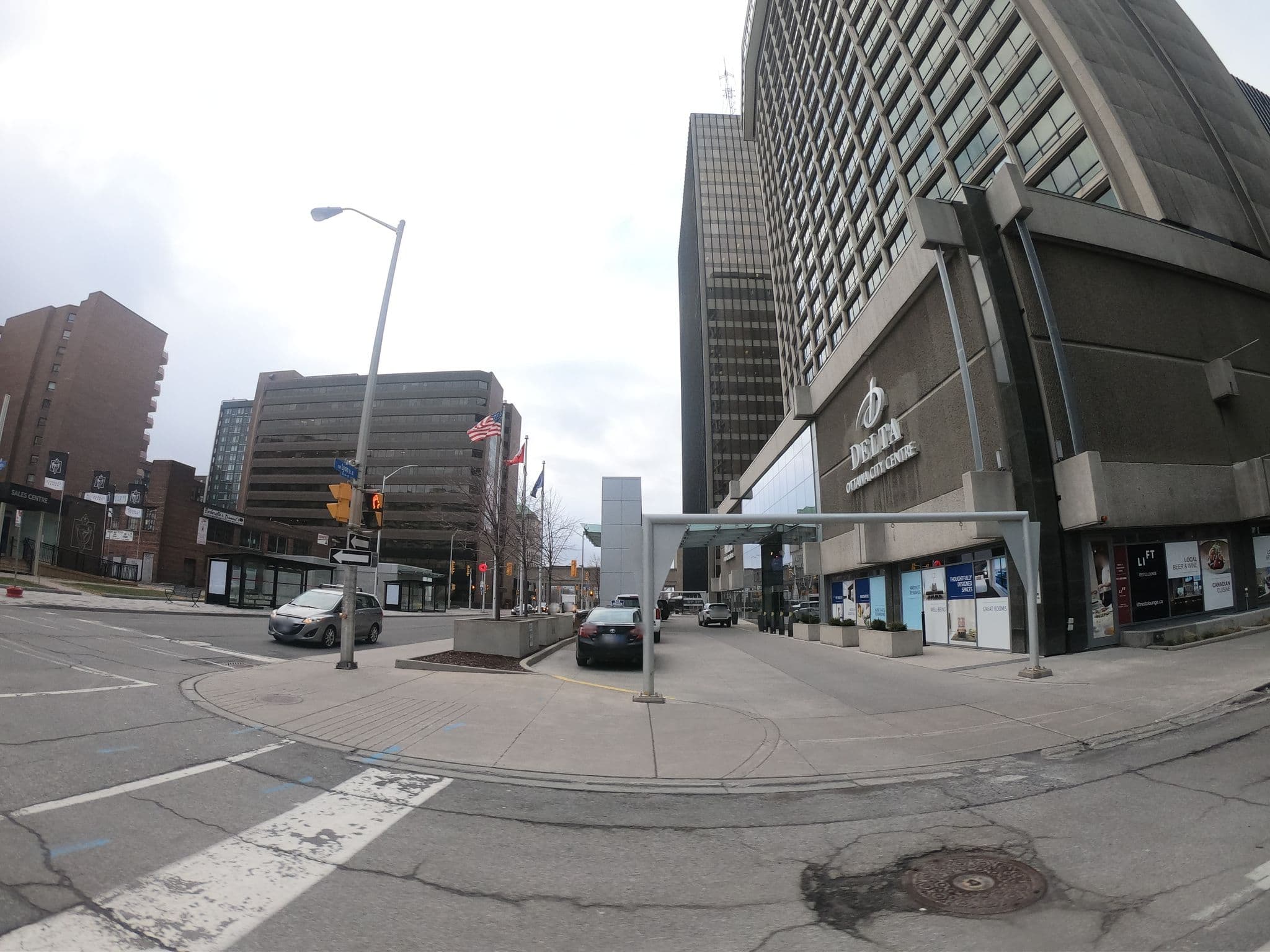 Street view near National Summit for the Charitable and Nonprofit Sector | Sommet canadien des OSBL, Centretown — © zzptichka (CC BY-SA · Mapillary)