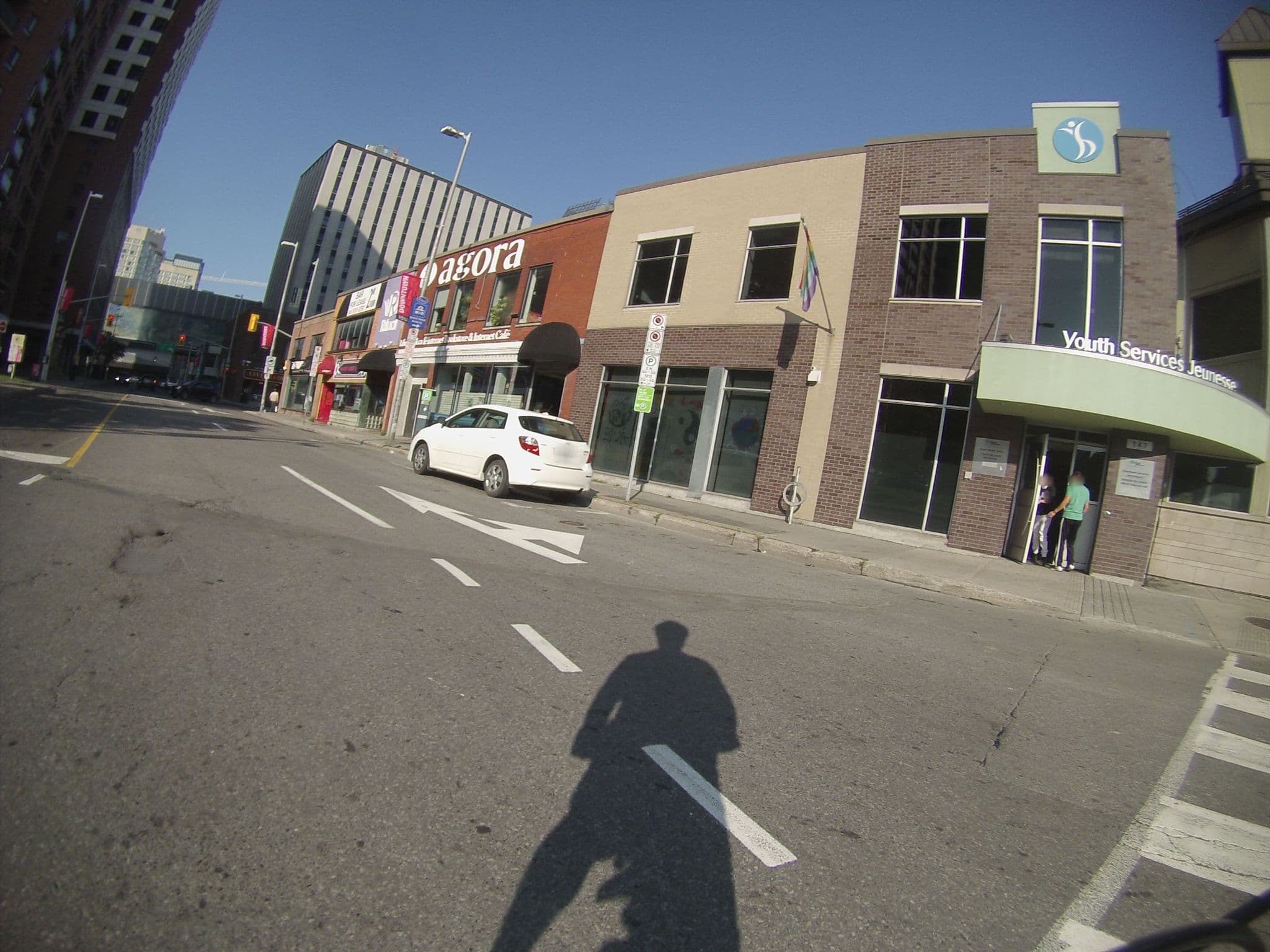 Street view near Les Suites Hotel Ottawa, ByWard Market — © lastingdiscovery (CC BY-SA · Mapillary)