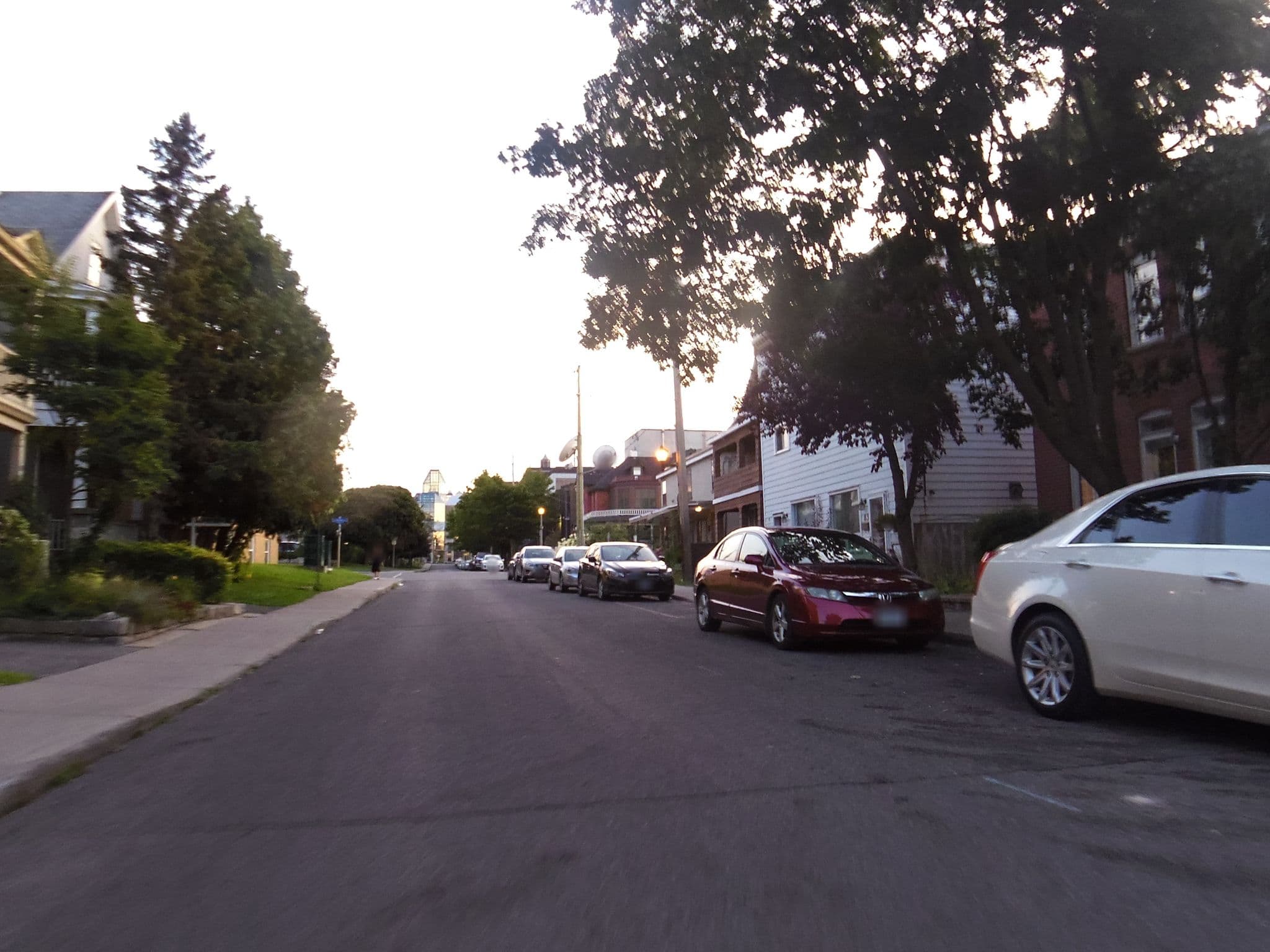 Street view near L'Auberge du Marche, Lowertown — © zzptichka (CC BY-SA · Mapillary)