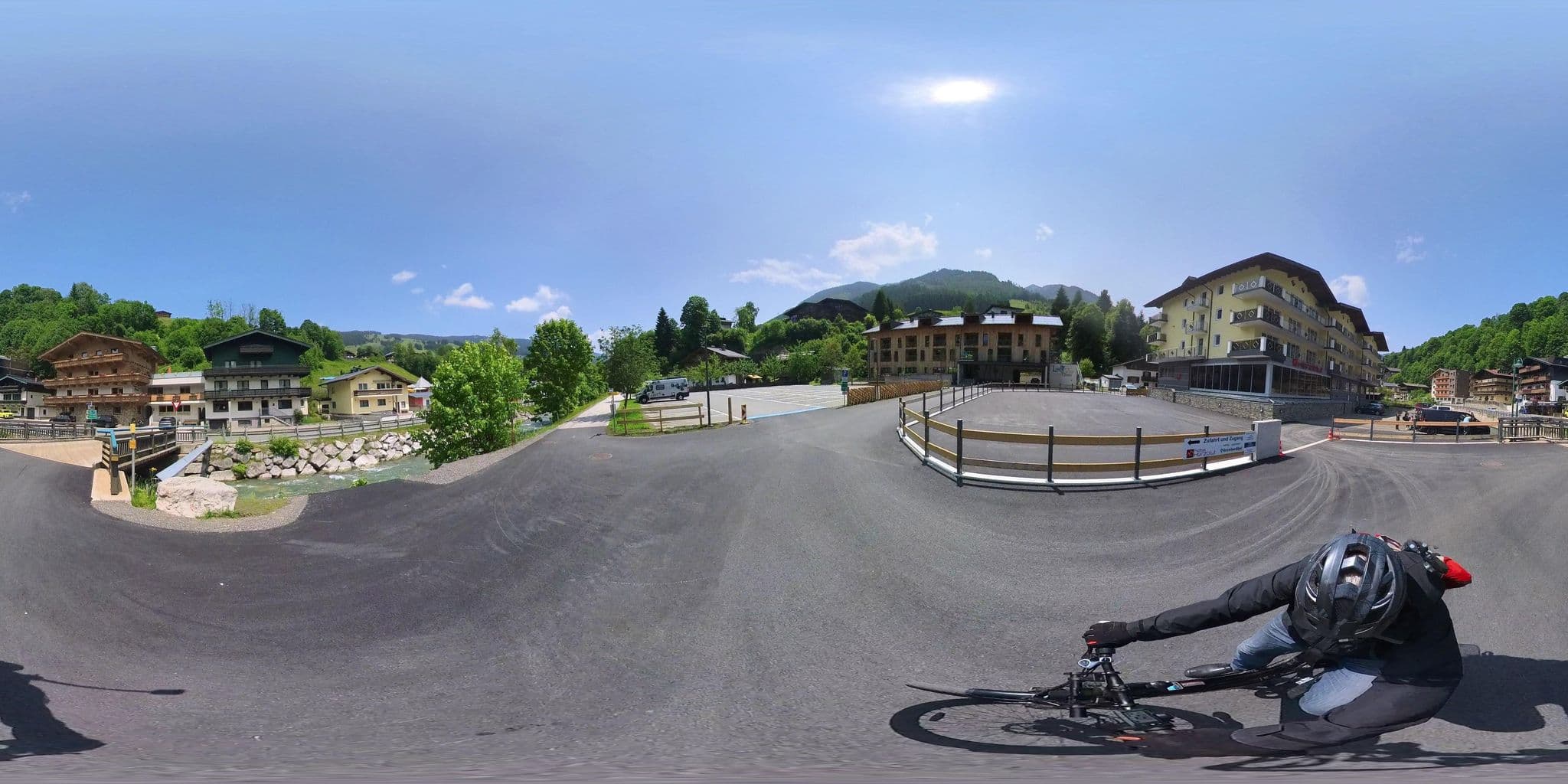 Street view near Chalet-hotel Christina, Saalbach — © osmplus_org (CC BY-SA · Mapillary)