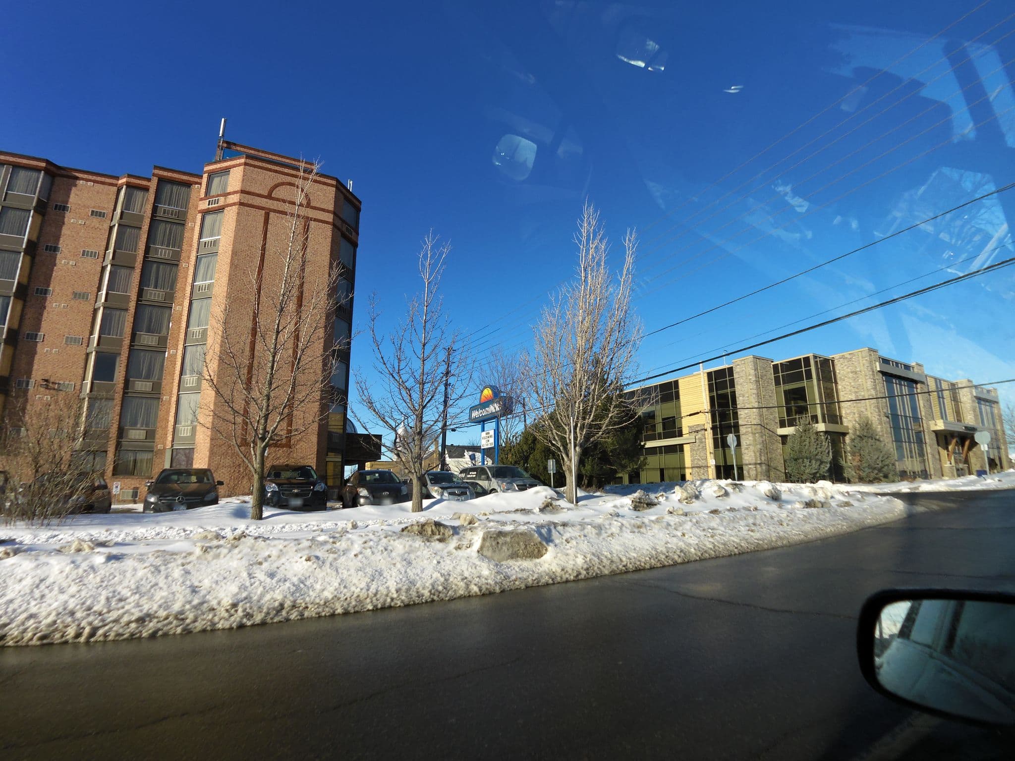 Street view near WelcomINNS, Overbrook — © thelogicalviolinist (CC BY-SA · Mapillary)