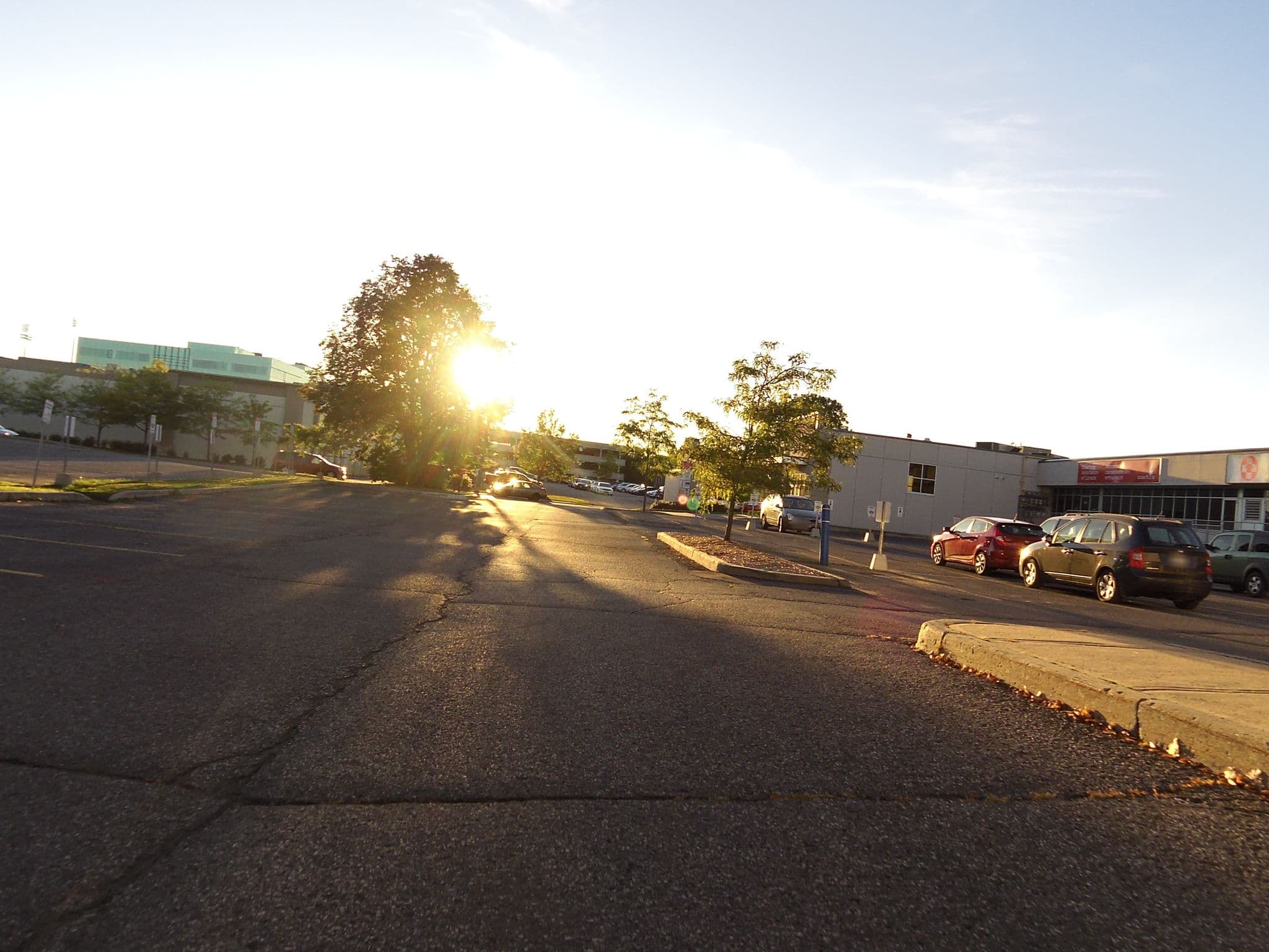 Street view near Minwaashin Lodge, Overbrook — © zzptichka (CC BY-SA · Mapillary)