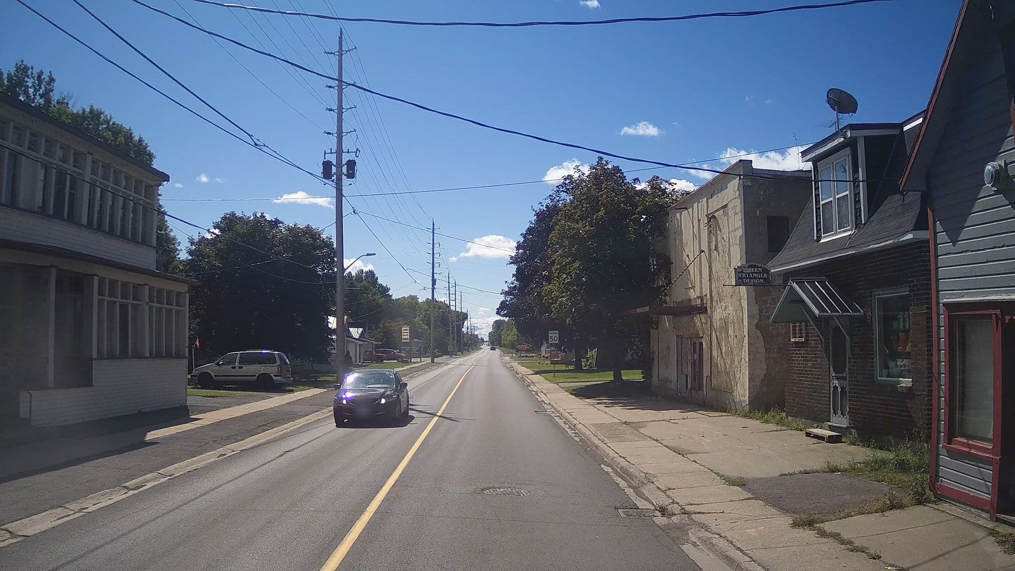 Street view near The Village Antiques & Tea Room Bed & Breakfast, Morrisburg — © rps333 (CC BY-SA · Mapillary)