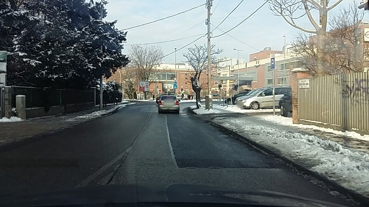 Street view near Chesscom, Budapest XIX. kerület — © vst (CC BY-SA · Mapillary)