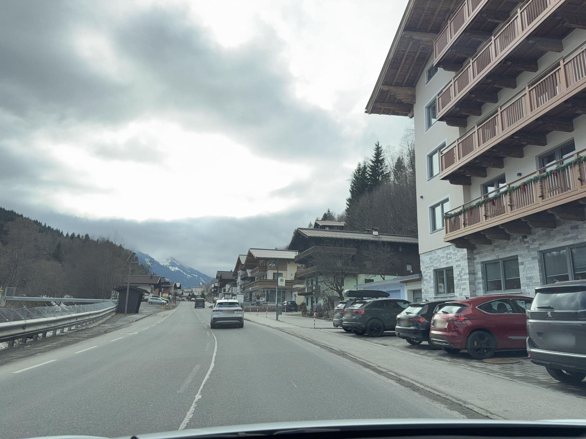 Street view near Siegmundshof, Saalbach — © ottor (CC BY-SA · Mapillary)