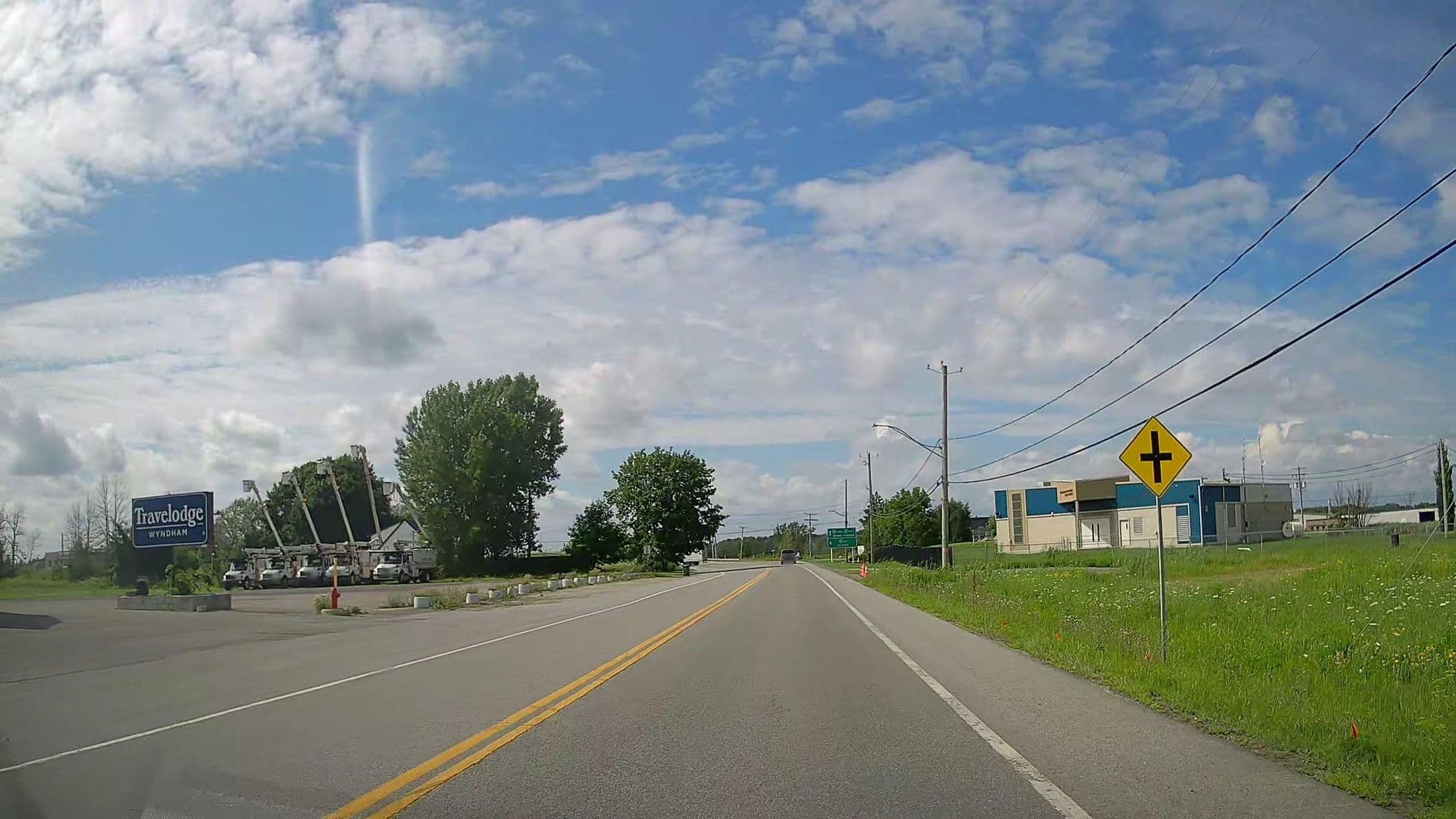 Street view near Hôtel Capri, Rigaud — © Encrypted (CC BY-SA · Mapillary)