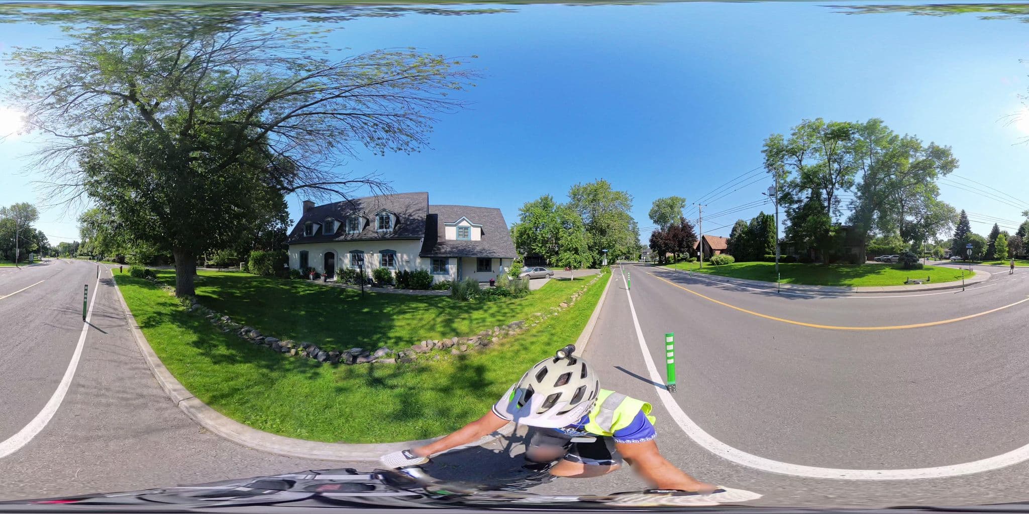 Street view near Premiere Excutive Suites, Dorval — © zerow_org (CC BY-SA · Mapillary)