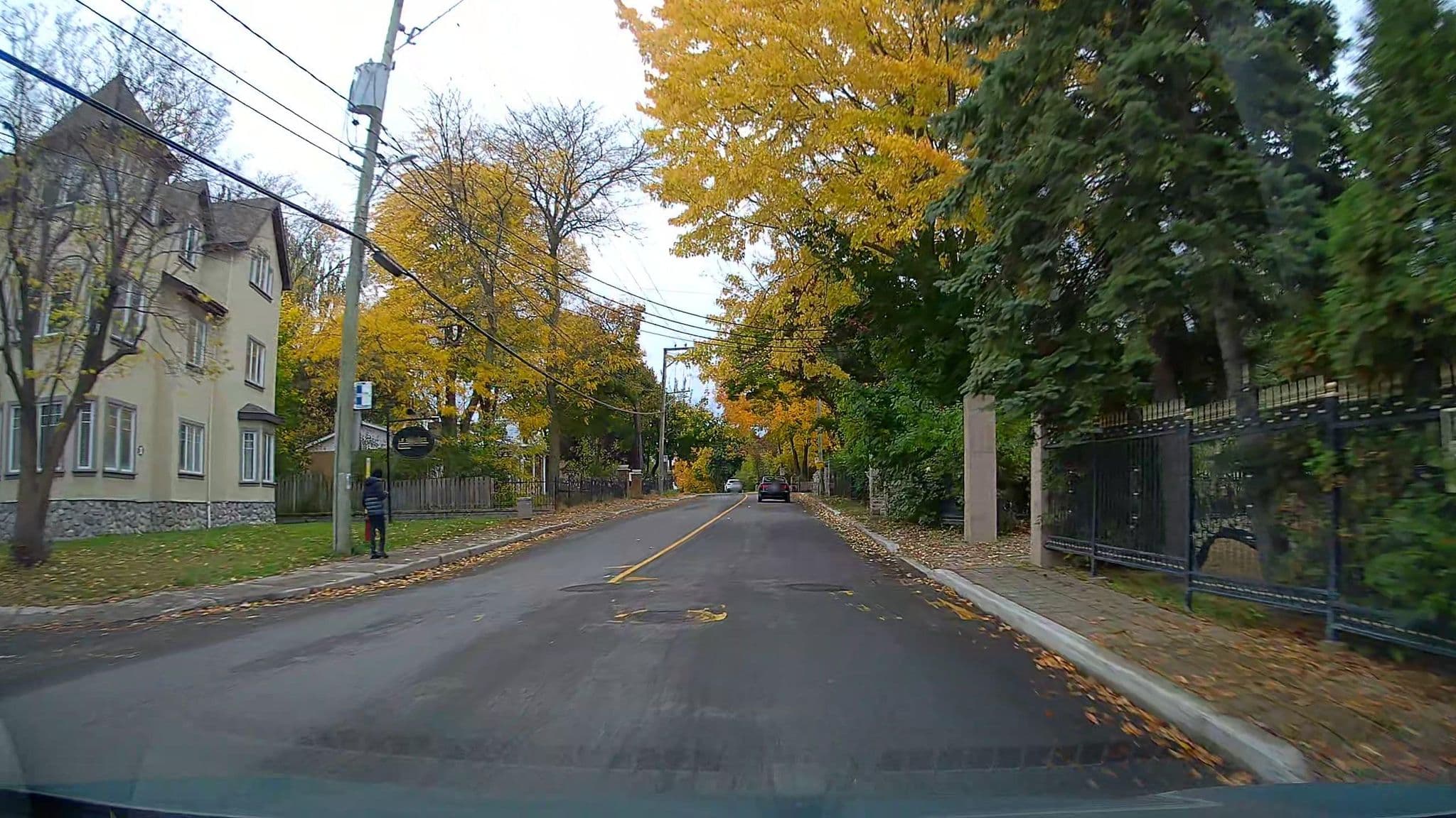 Street view near Auberge St. Louis, Dorval — © Encrypted (CC BY-SA · Mapillary)