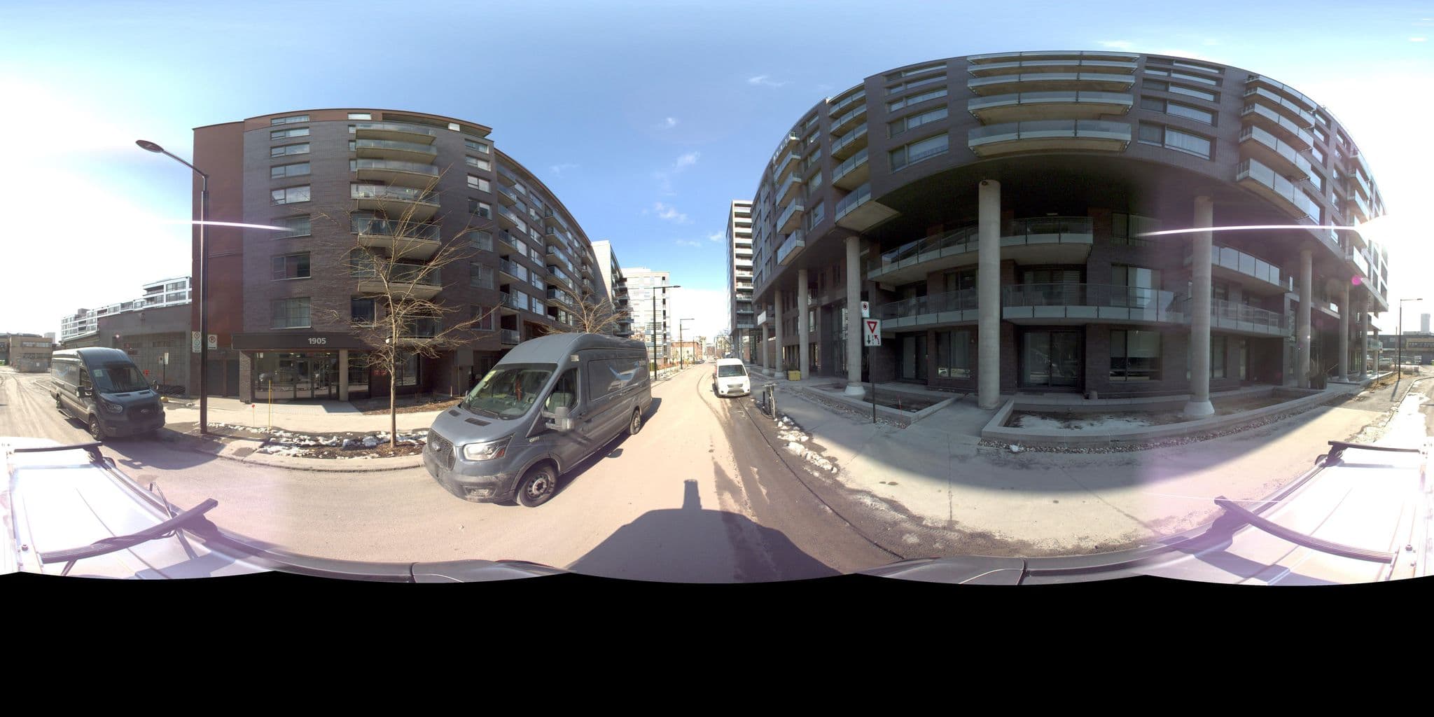 Street view near Coopérative d'Habitation Tiohtiake, Petite-Bourgogne — © VdM (CC BY-SA · Mapillary)