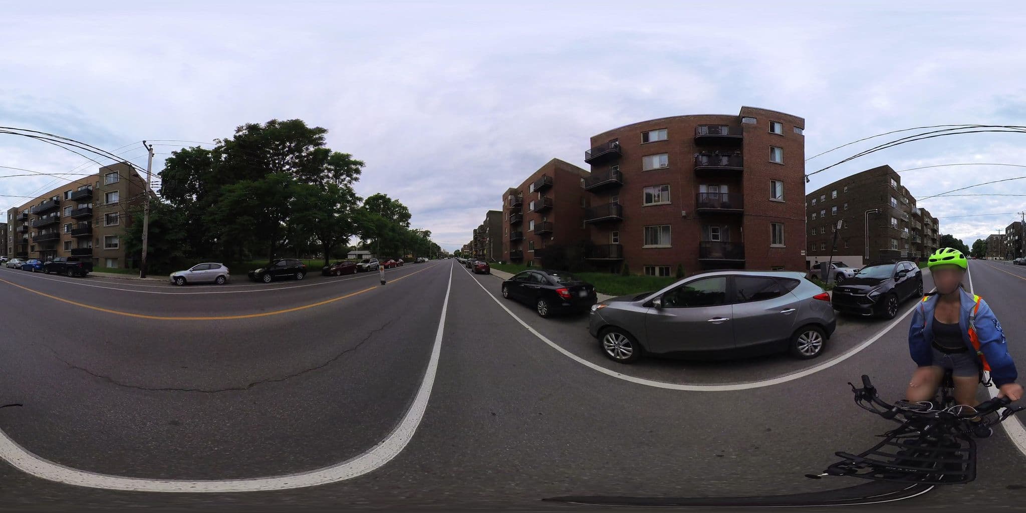 Street view near Mich, Notre-Dame-de-Grâce — © VdM (CC BY-SA · Mapillary)