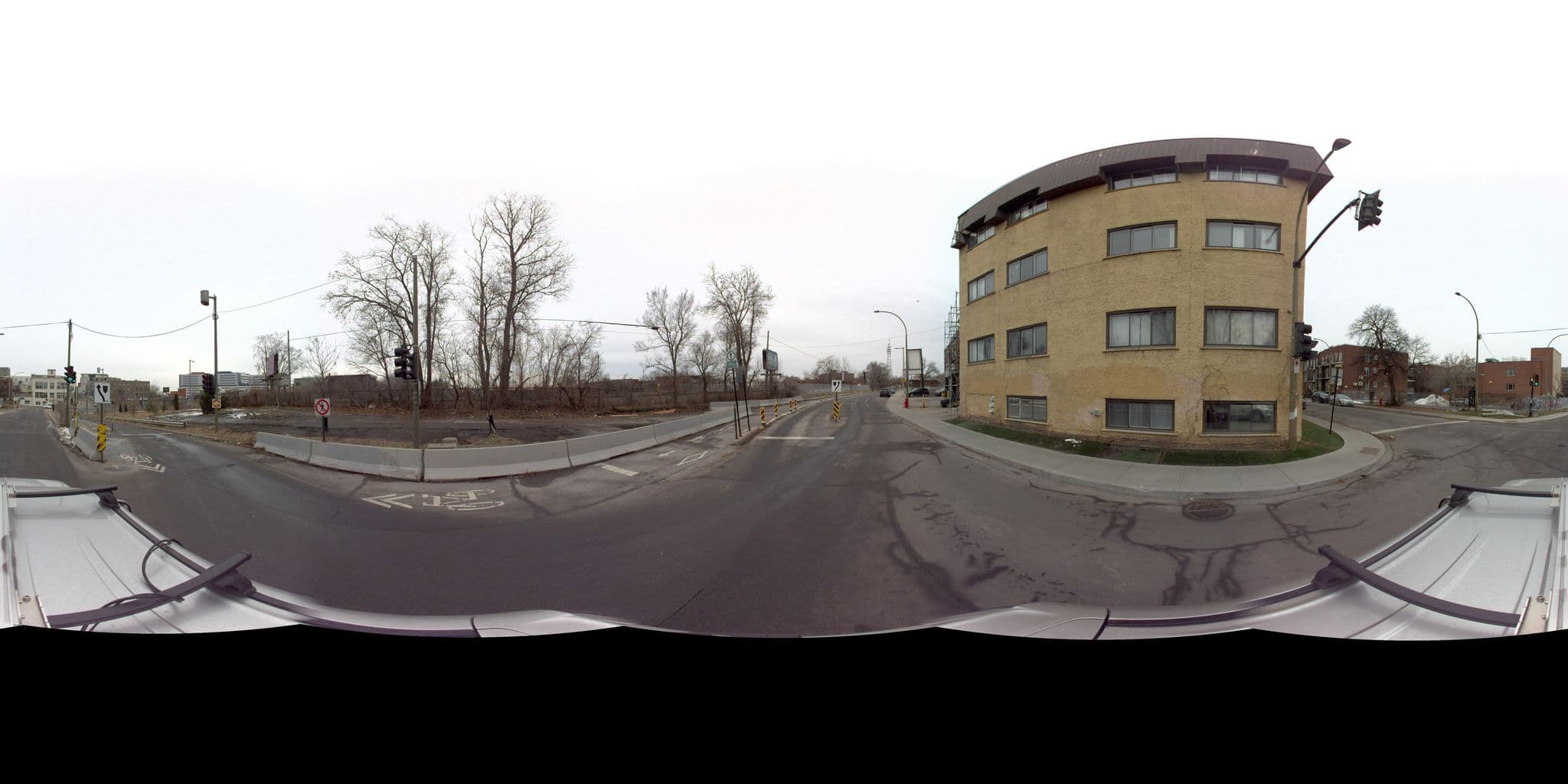 Street view near Prud'homme Appartments, Saint-Henri — © VdM (CC BY-SA · Mapillary)