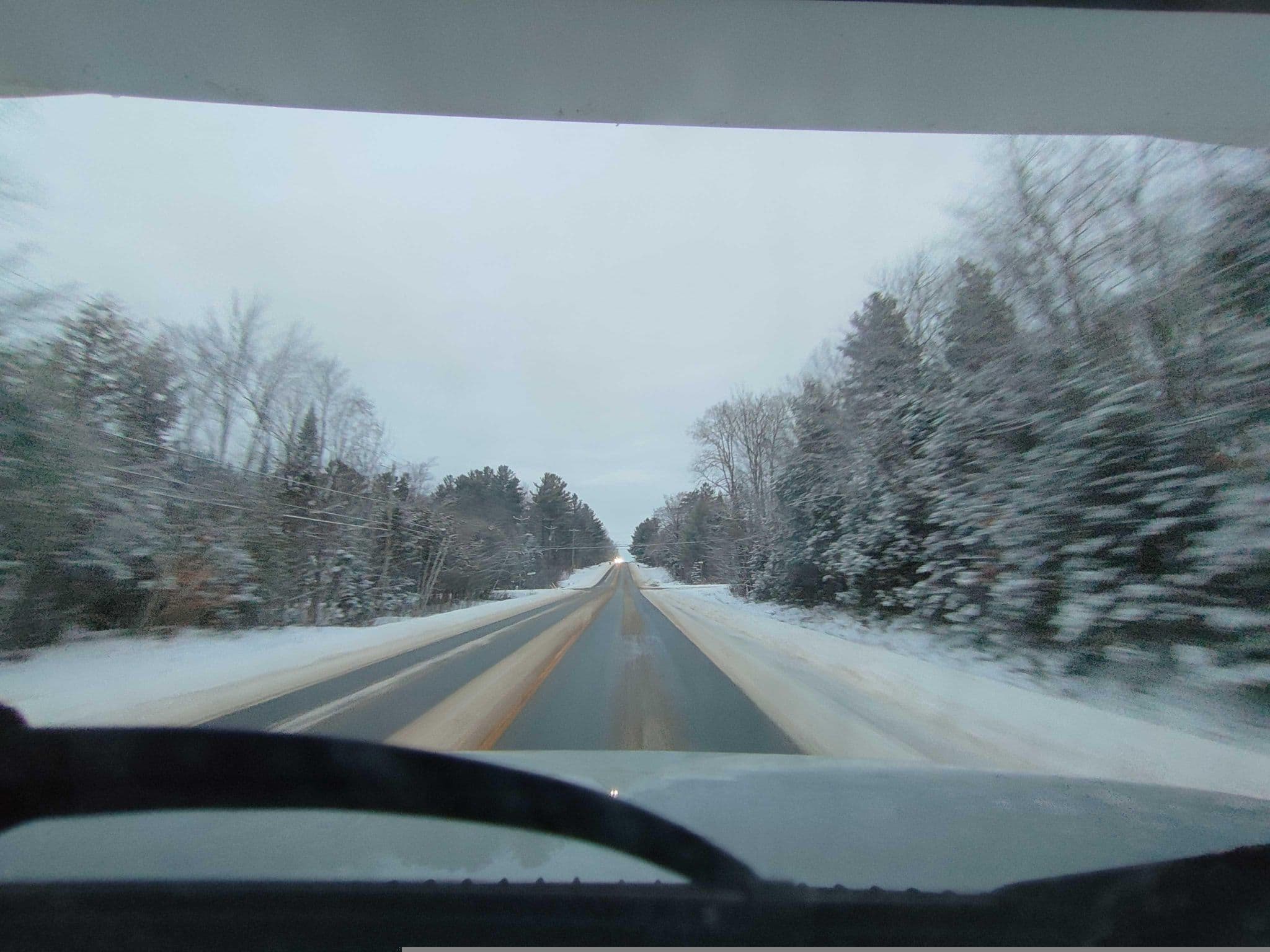 Street view near Le Refuge d'Alfred, Magog — © kibour (CC BY-SA · Mapillary)
