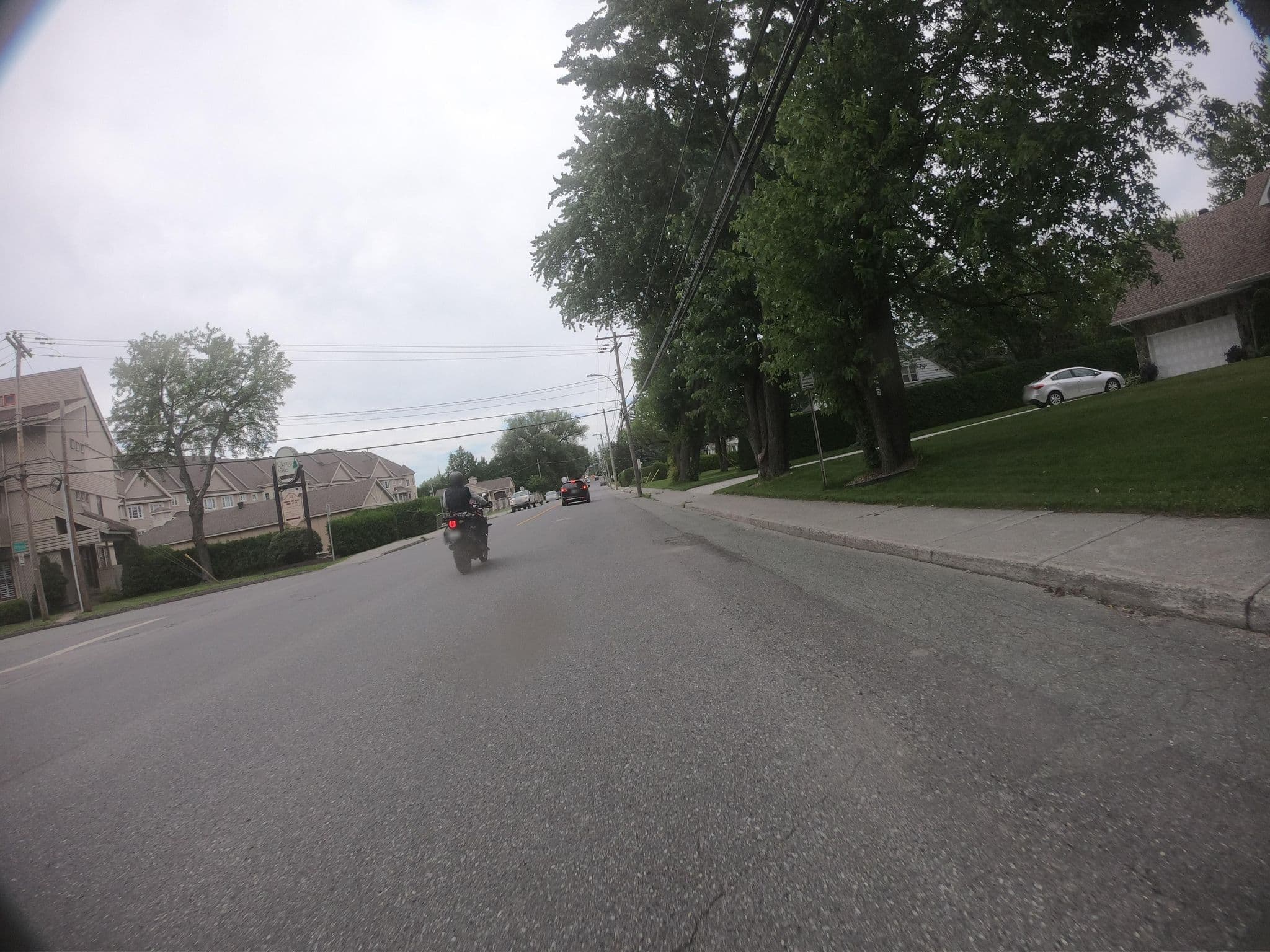 Street view near O'berge du village, Magog — © pfbreton (CC BY-SA · Mapillary)