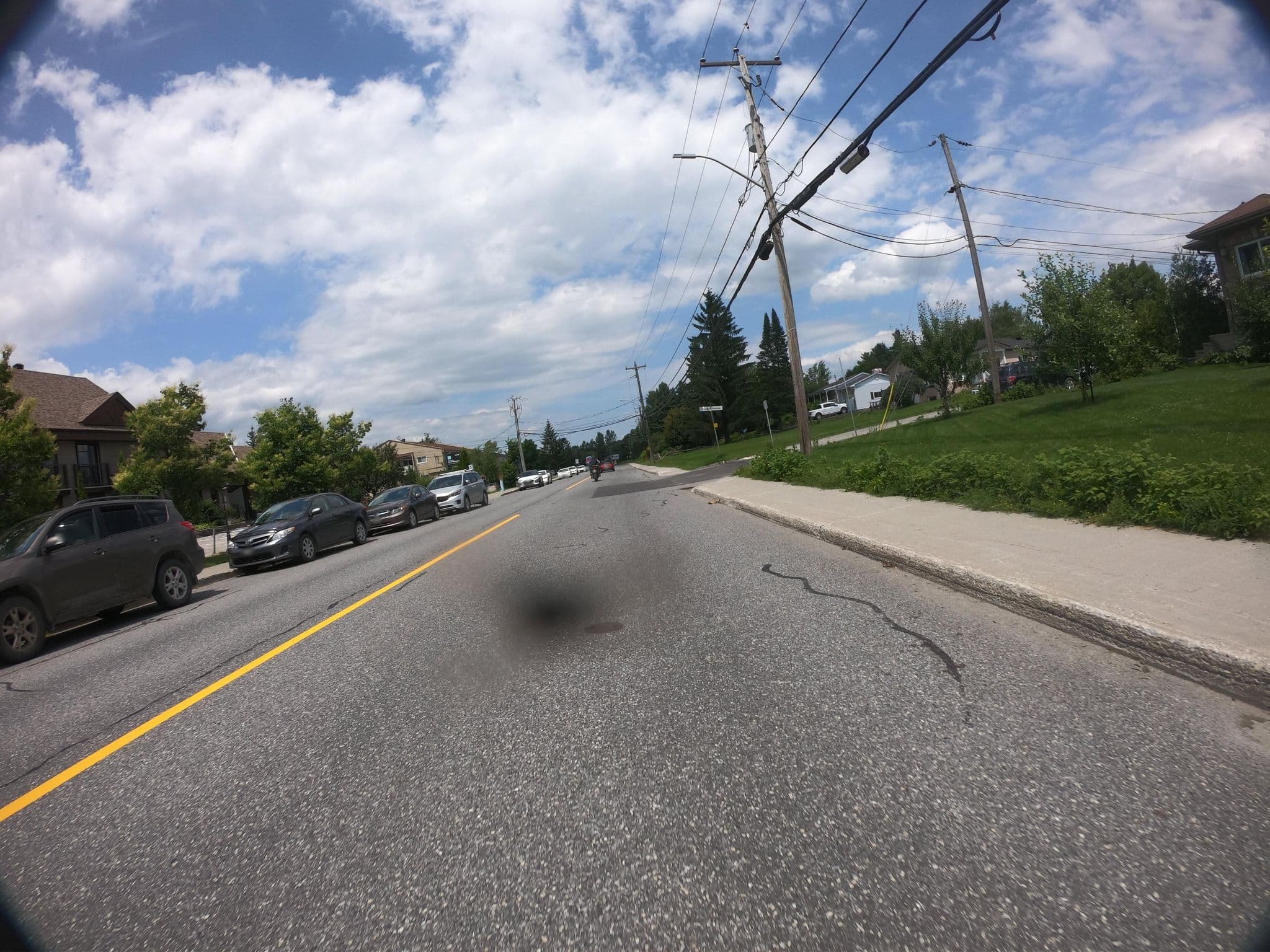 Street view near Auberge Memphre, Magog — © pfbreton (CC BY-SA · Mapillary)